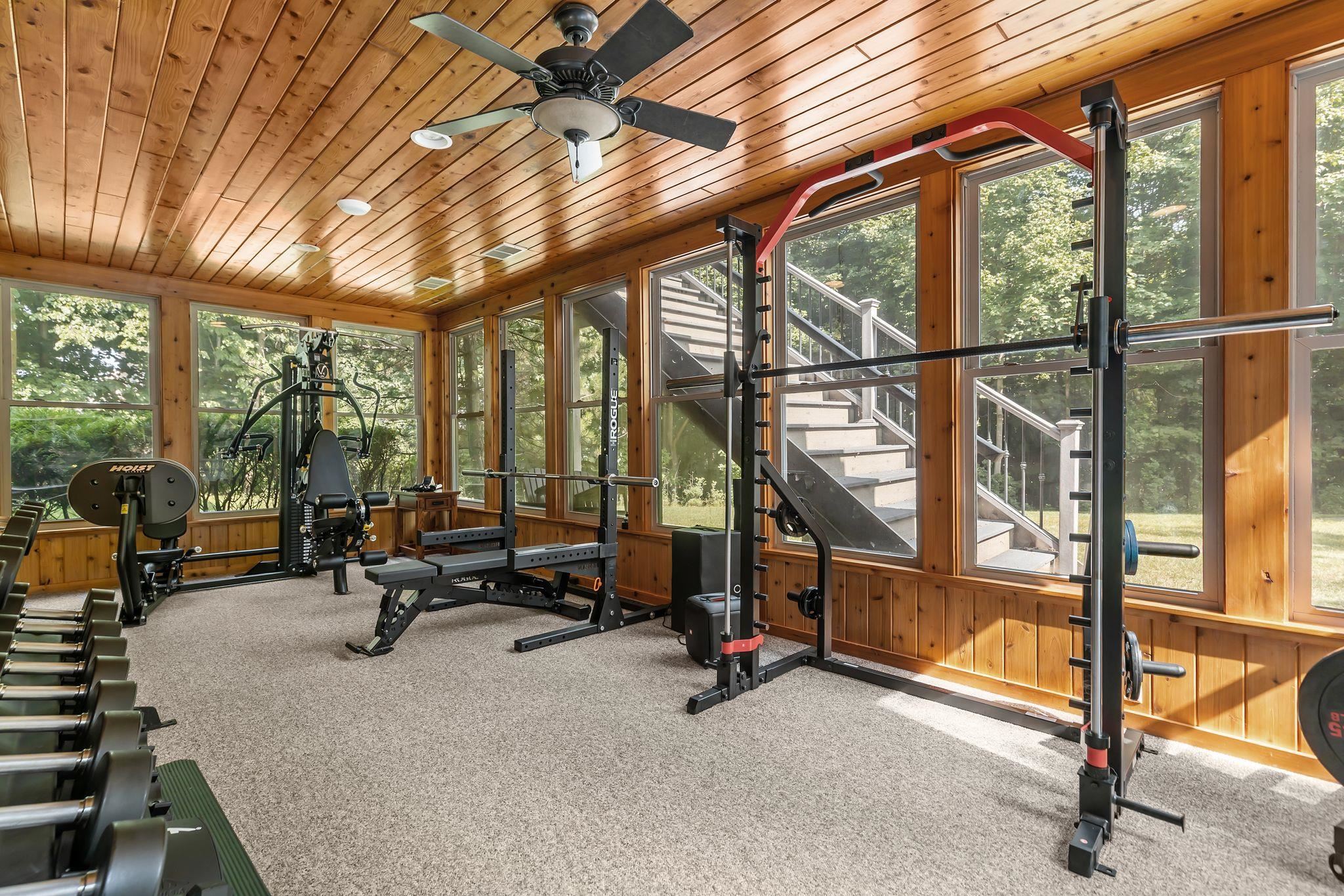 417 HIDDEN RIDGES Way