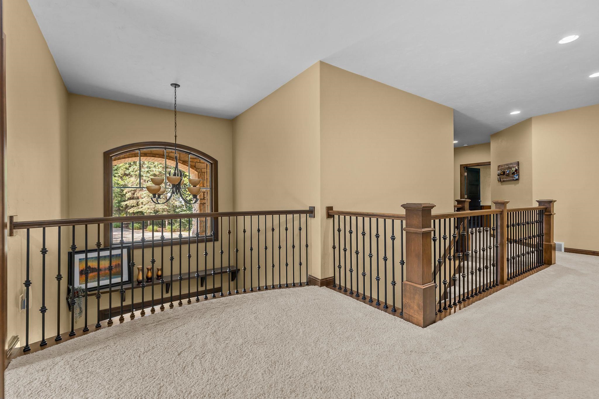 417 HIDDEN RIDGES Way