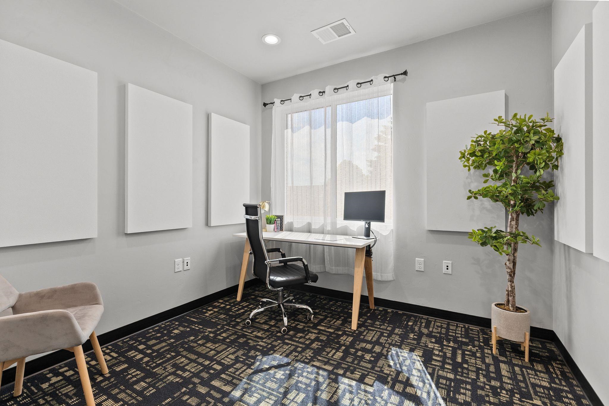 390 E FARMLAND Drive Unit: 205