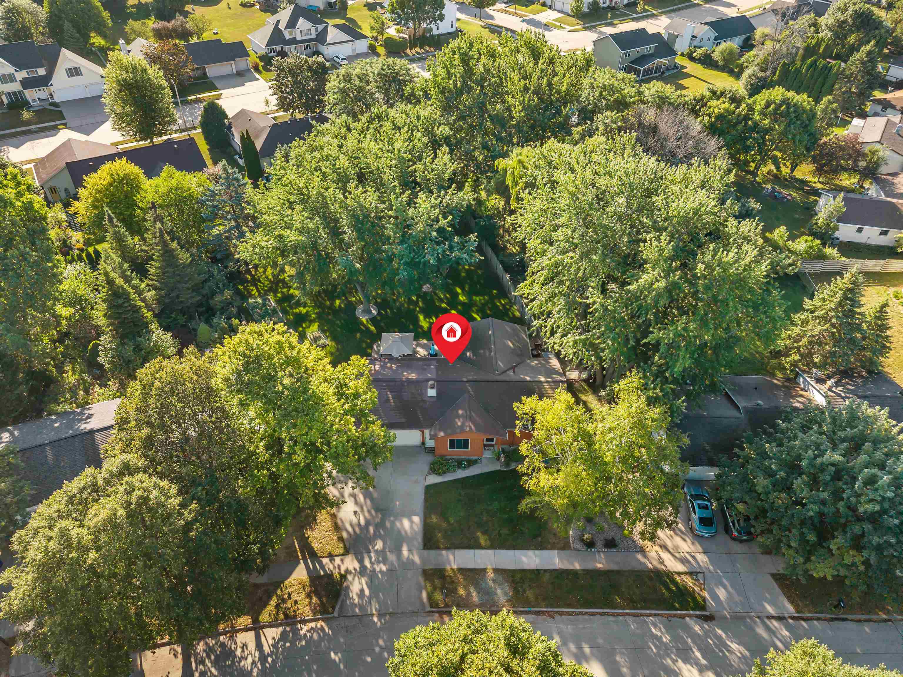 2108 S HORIZON Drive