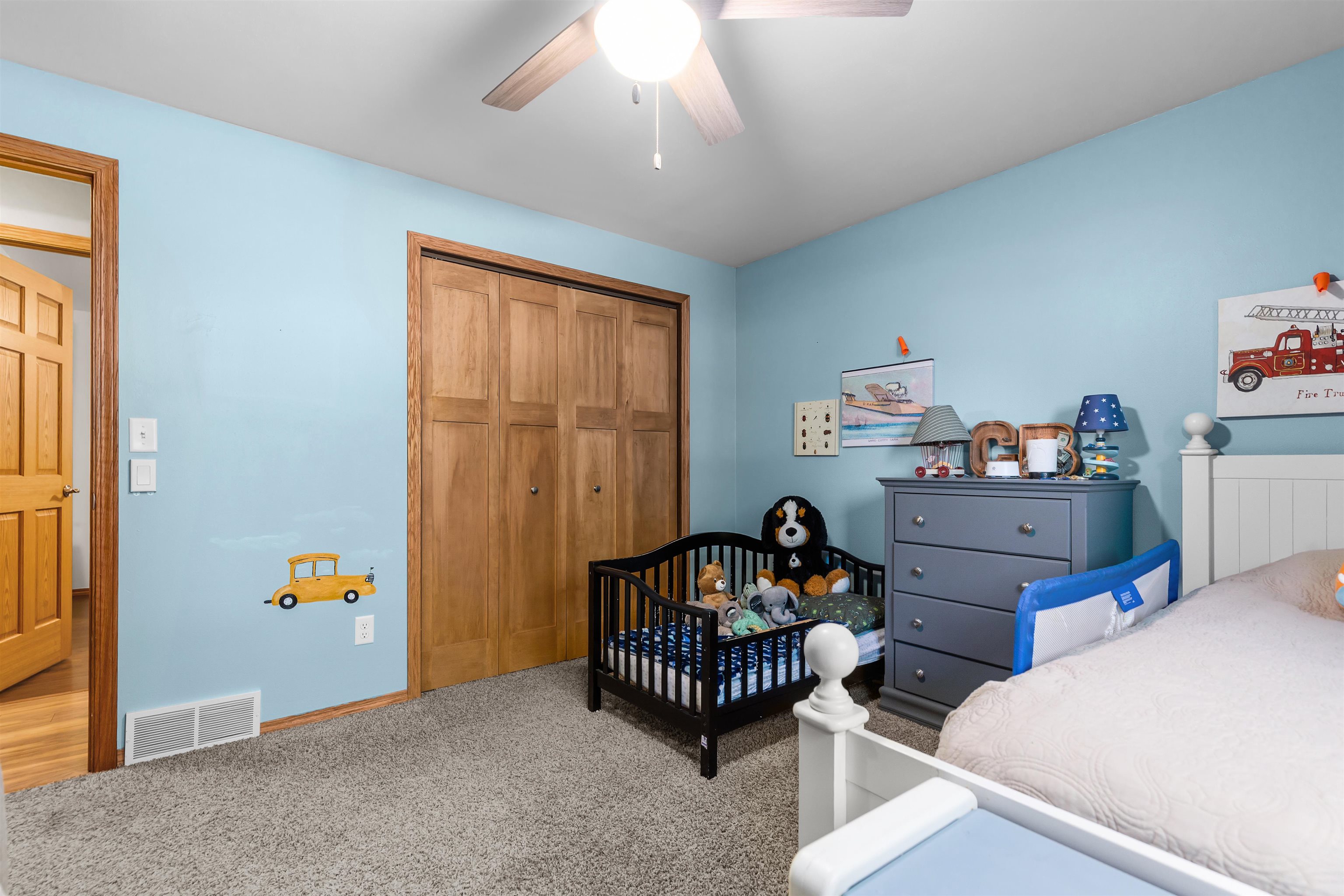 2108 S HORIZON Drive