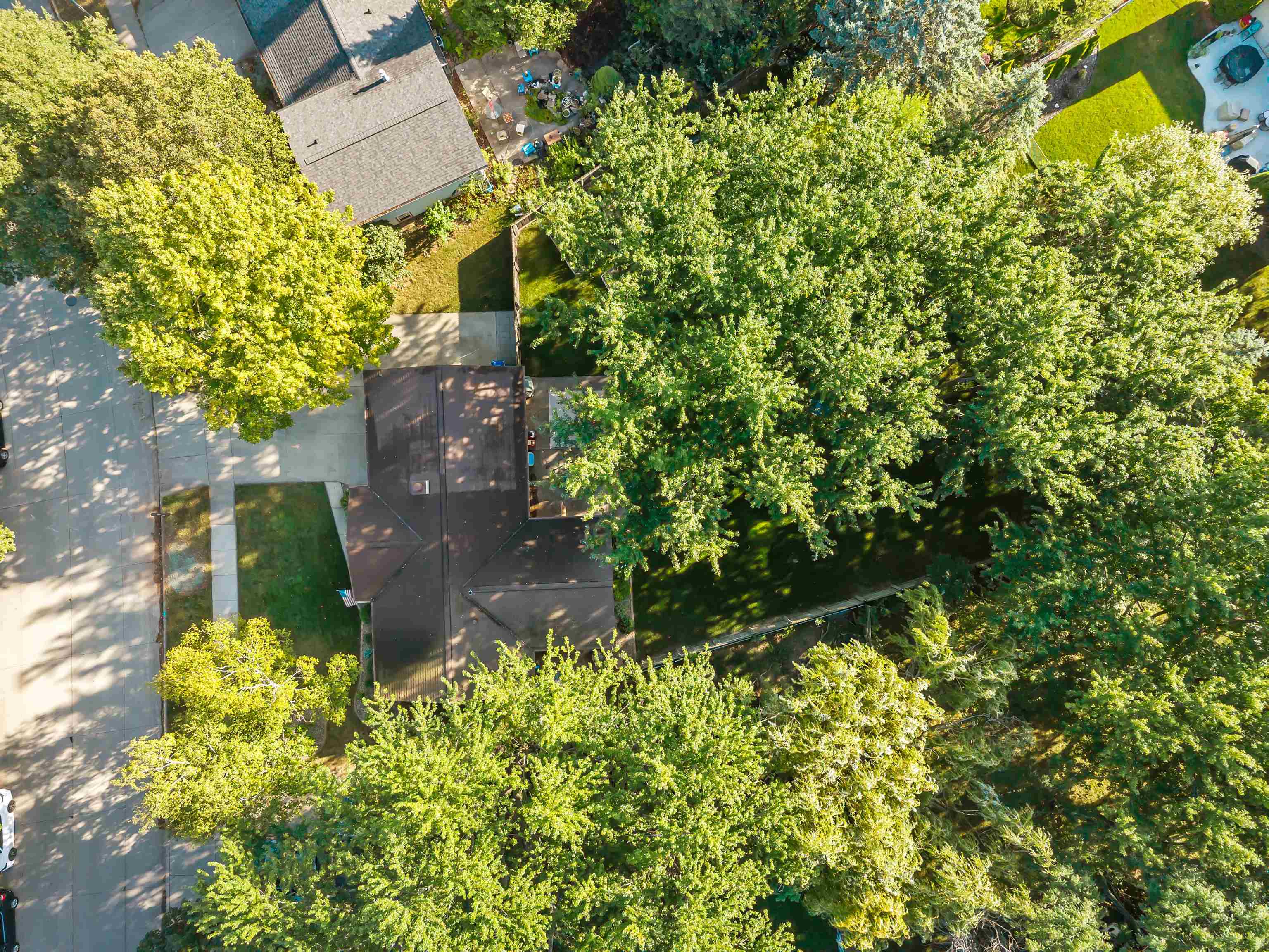 2108 S HORIZON Drive