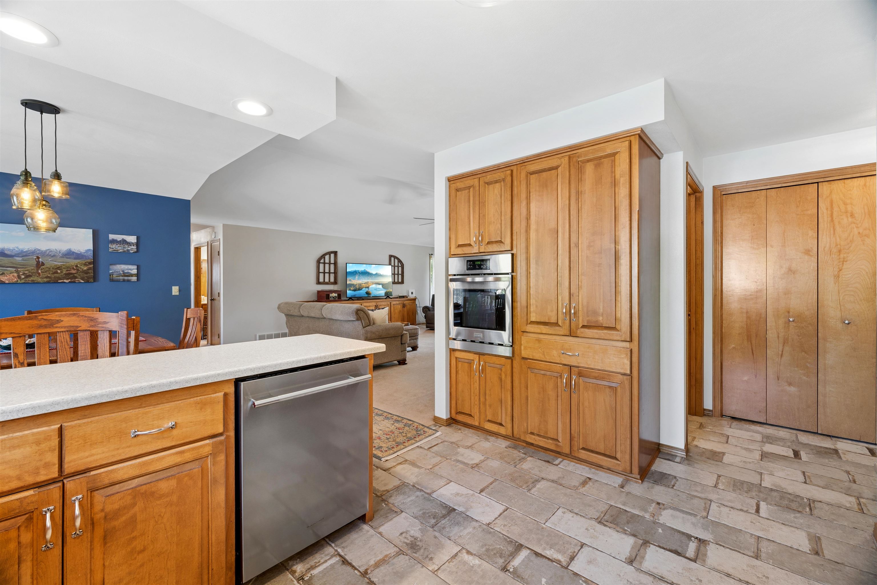 1337 ORCHARD Court