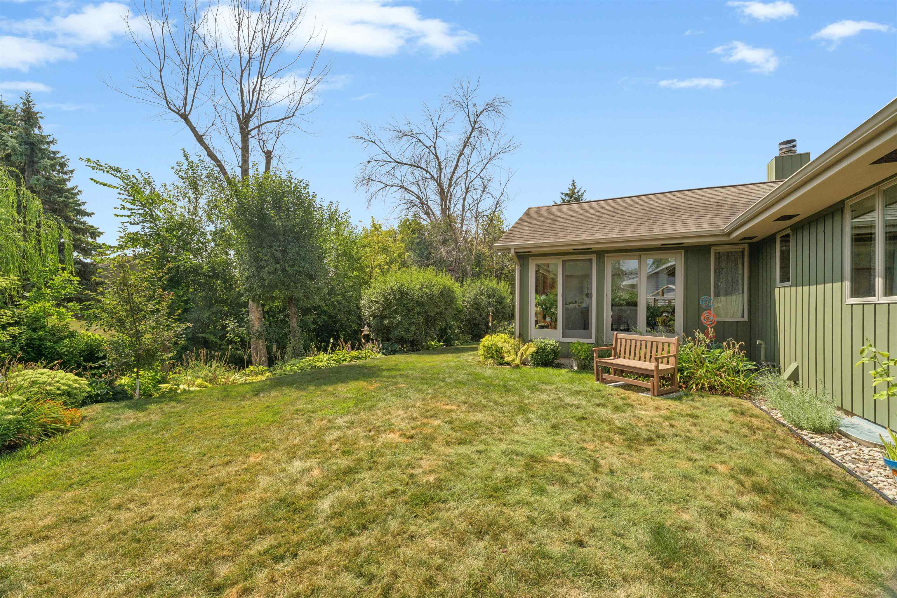 1337 ORCHARD Court