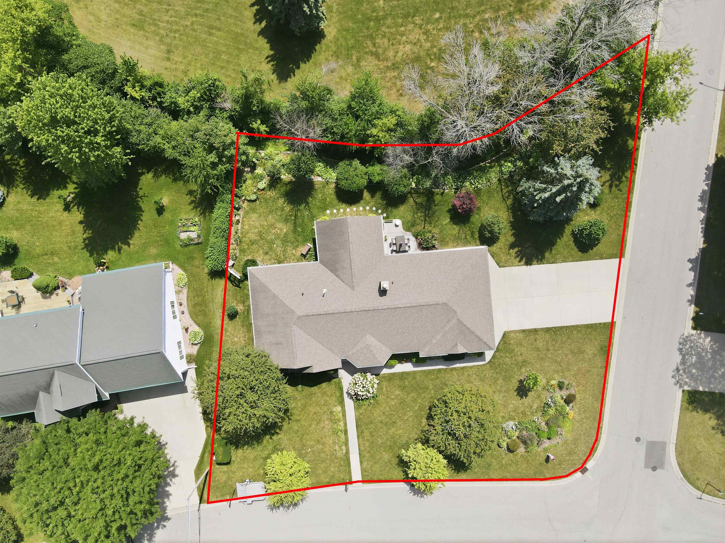 1337 ORCHARD Court