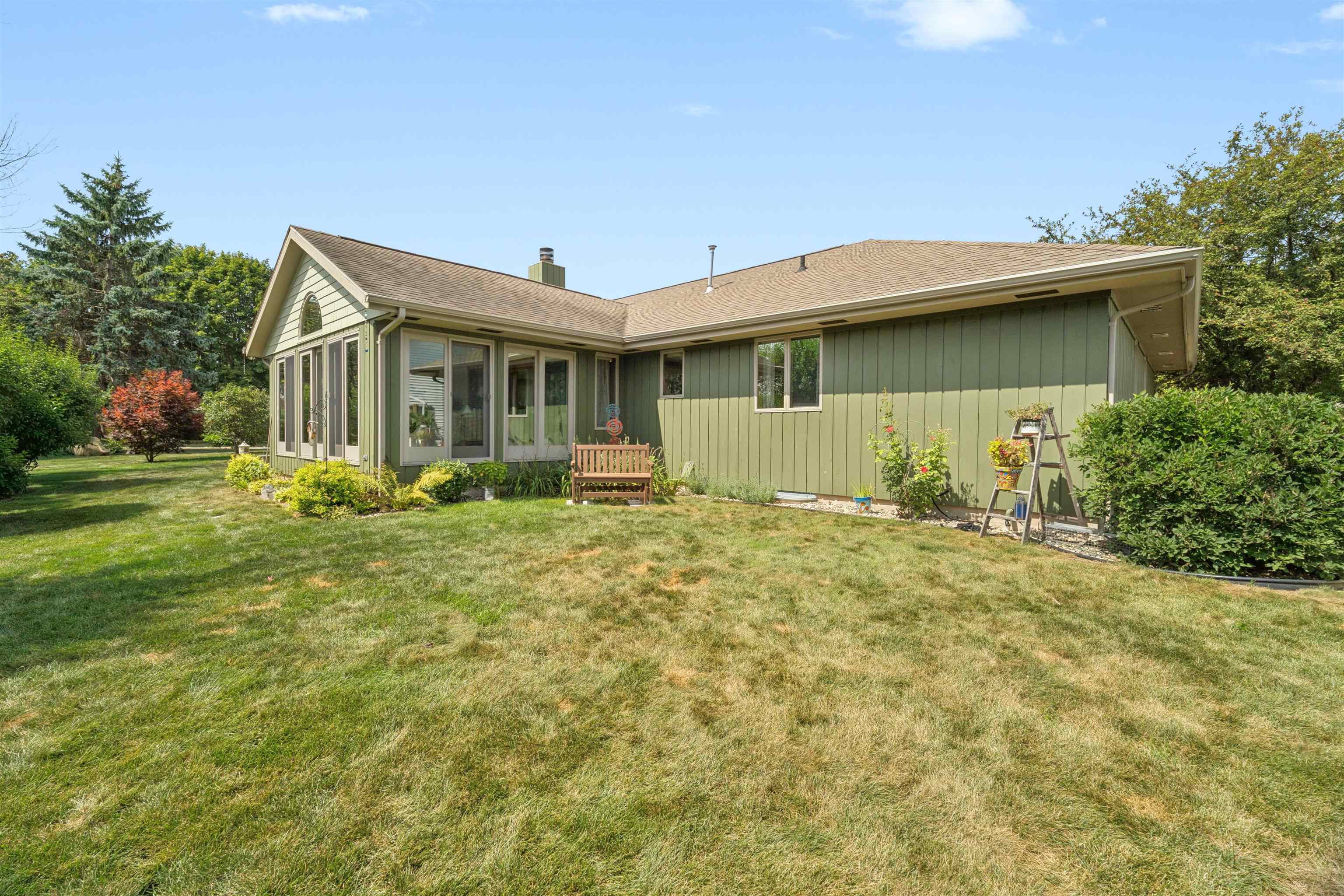 1337 ORCHARD Court