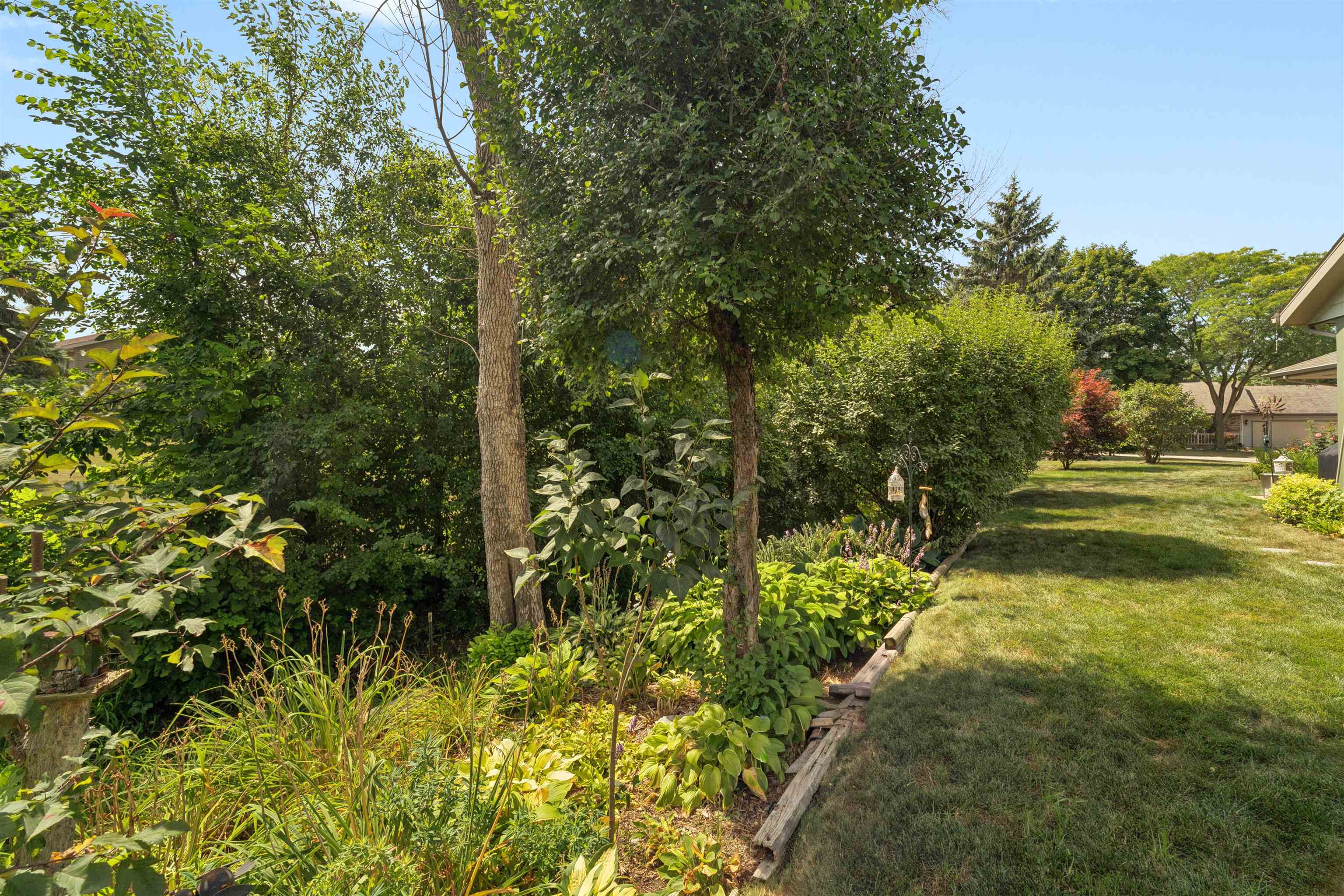 1337 ORCHARD Court