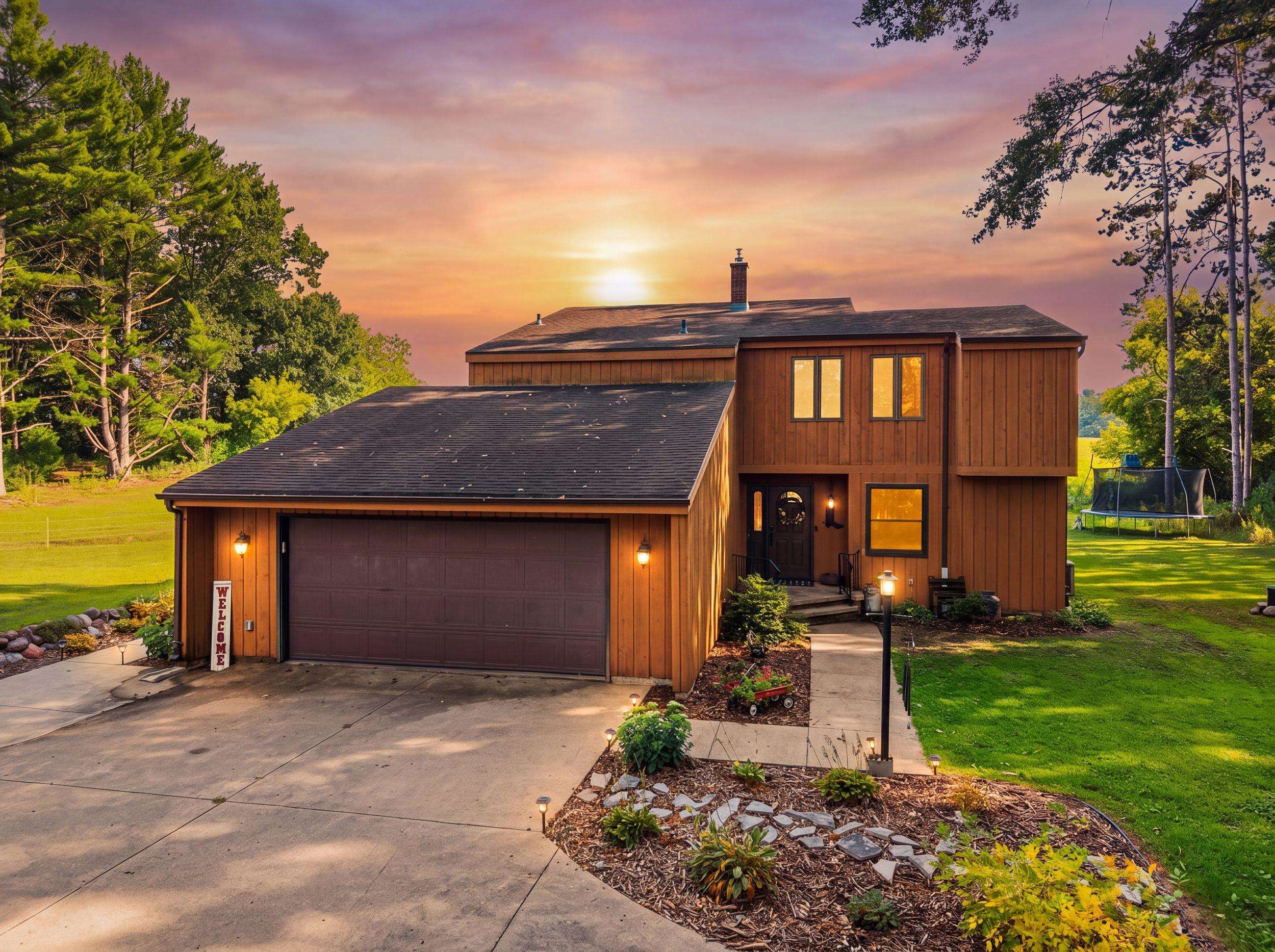 E8643 PINE VALLEY Lane