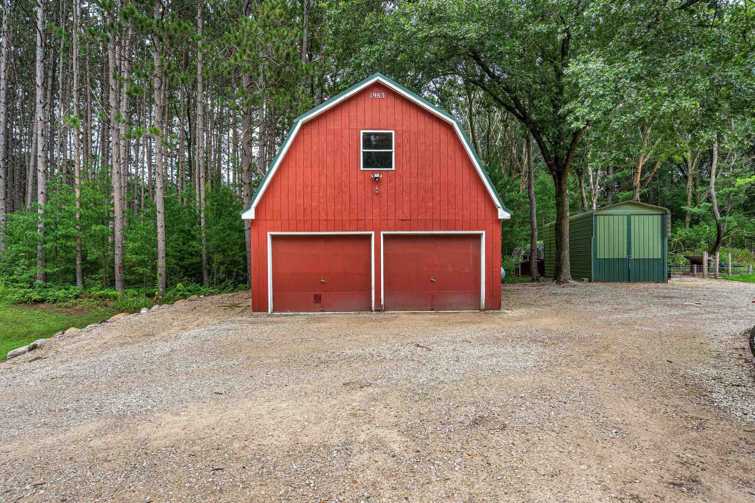 E8643 PINE VALLEY Lane