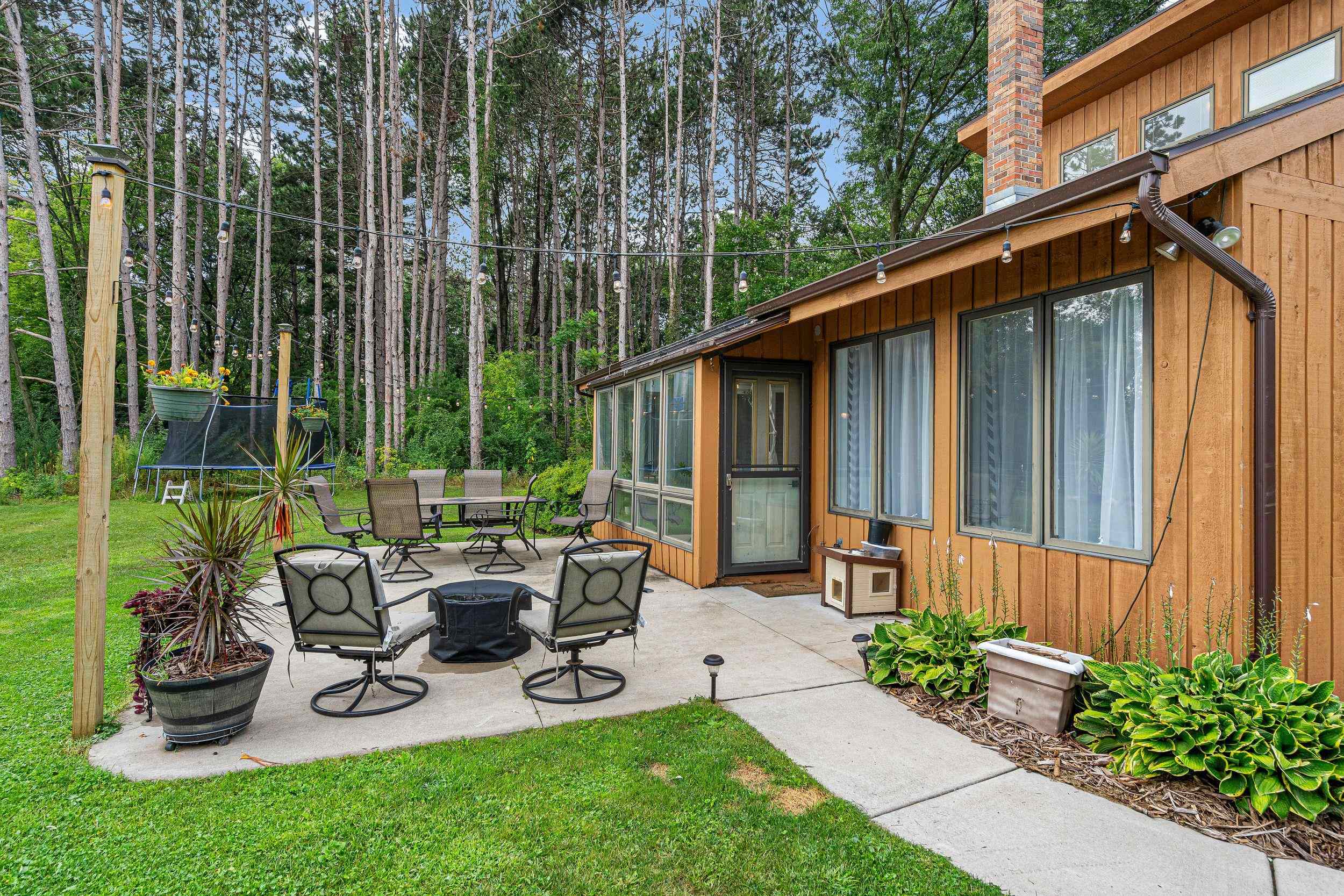 E8643 PINE VALLEY Lane