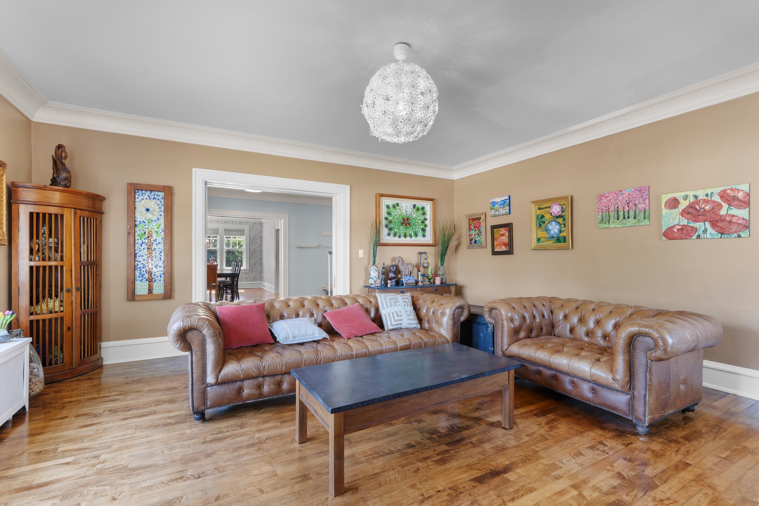 428 9TH Street