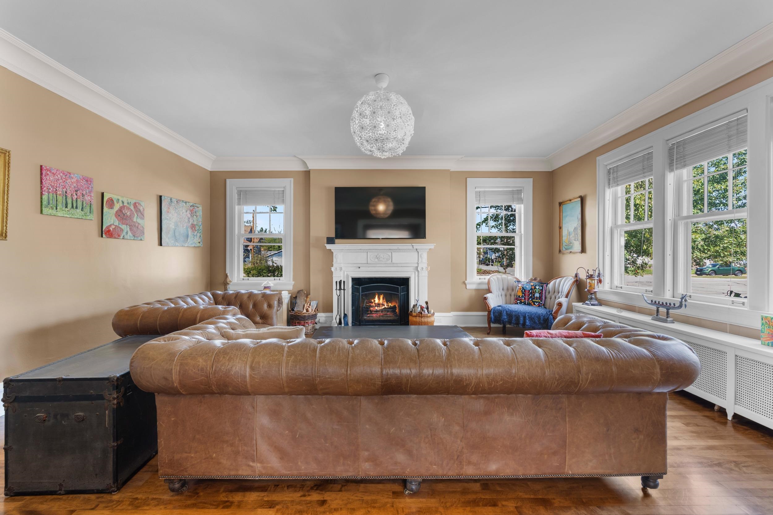 428 9TH Street