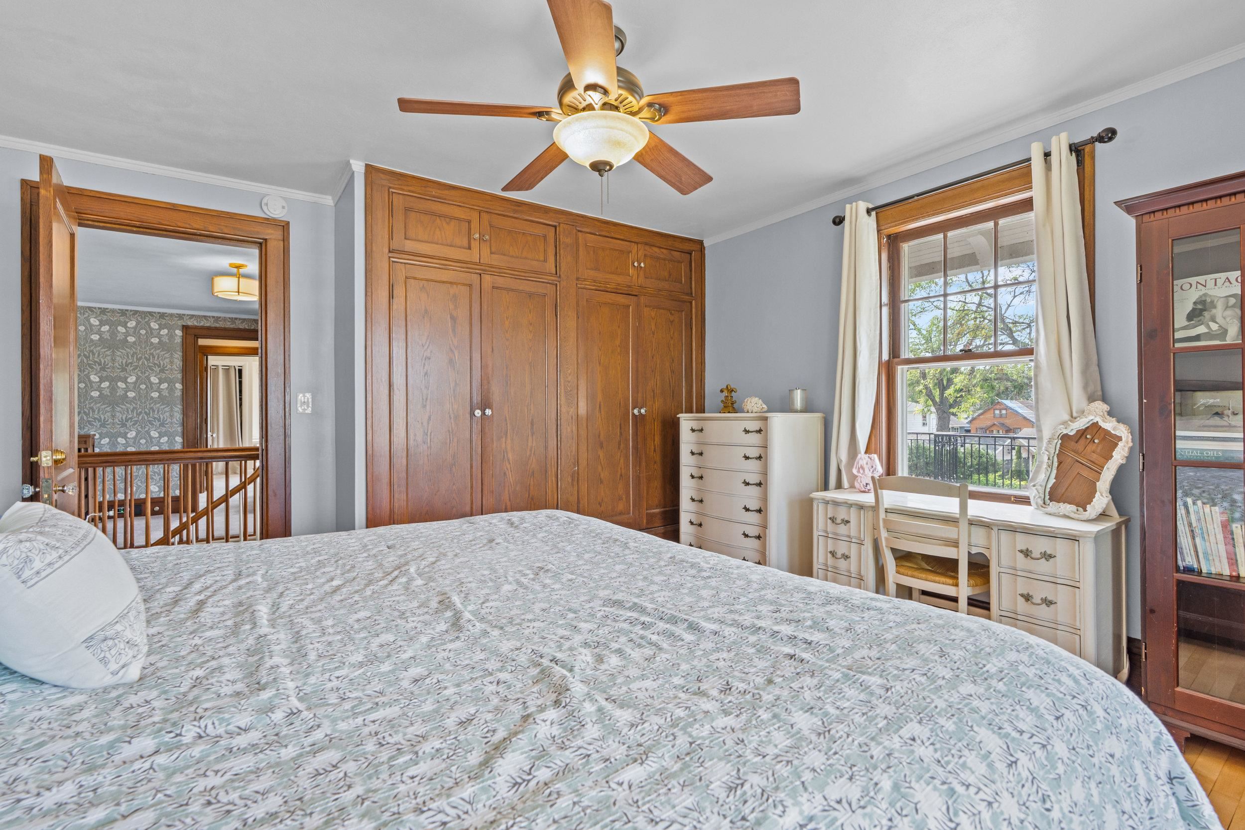 428 9TH Street