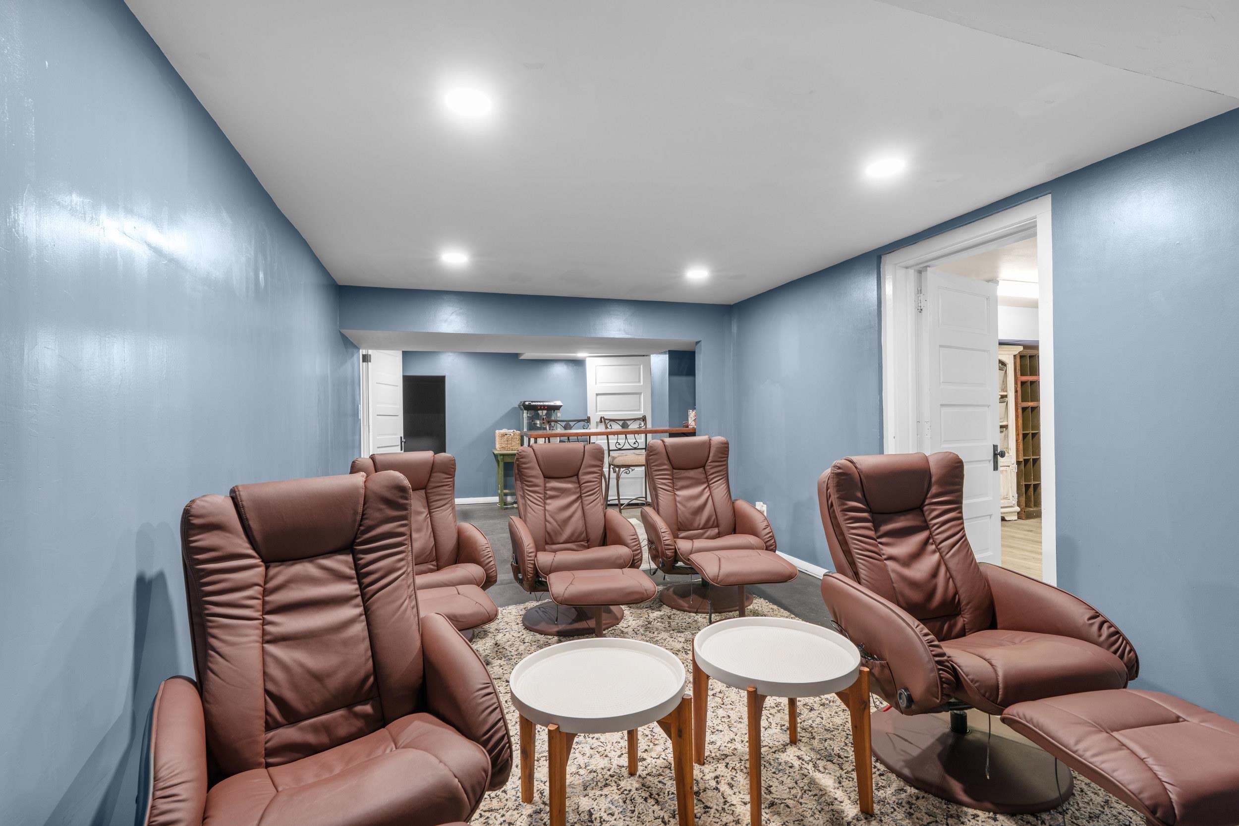 428 9TH Street
