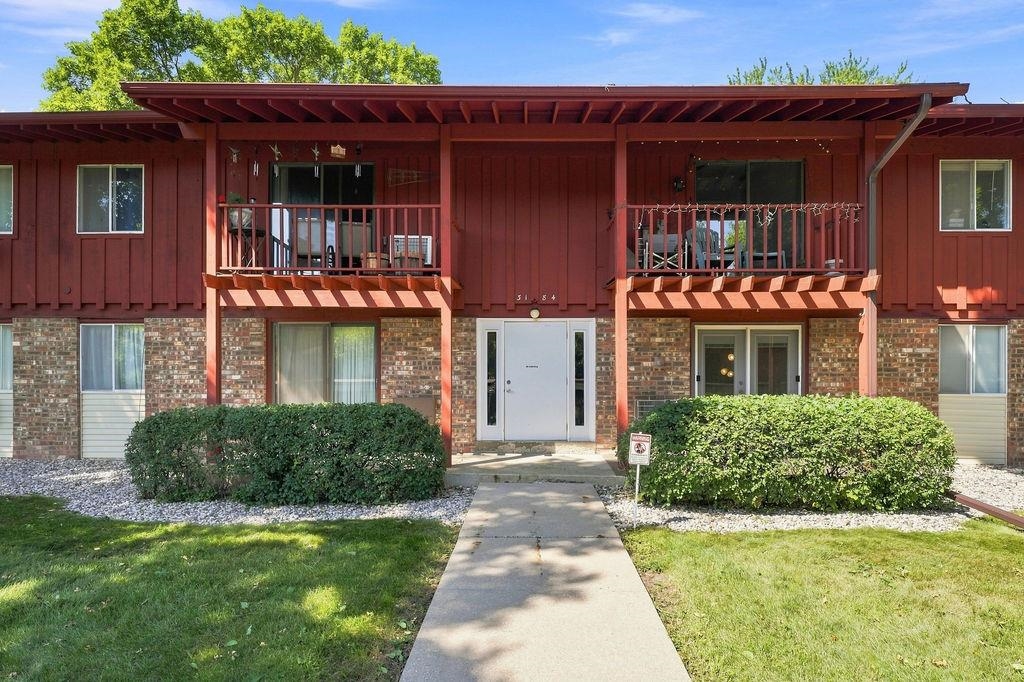 3184 JUSTIN Court