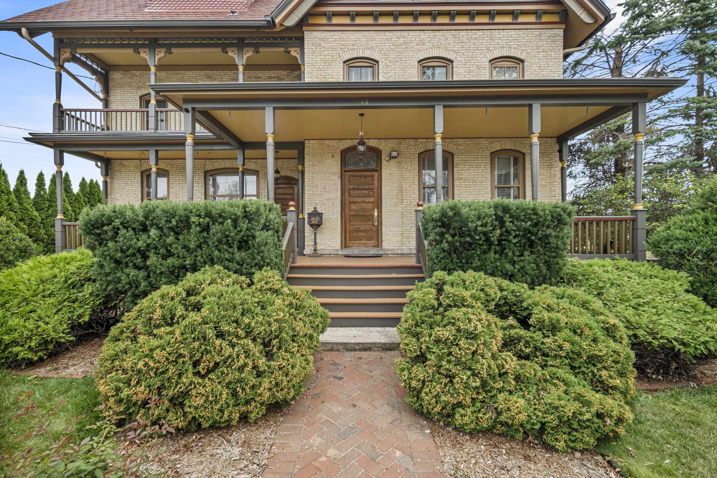 348 NAYMUT Street