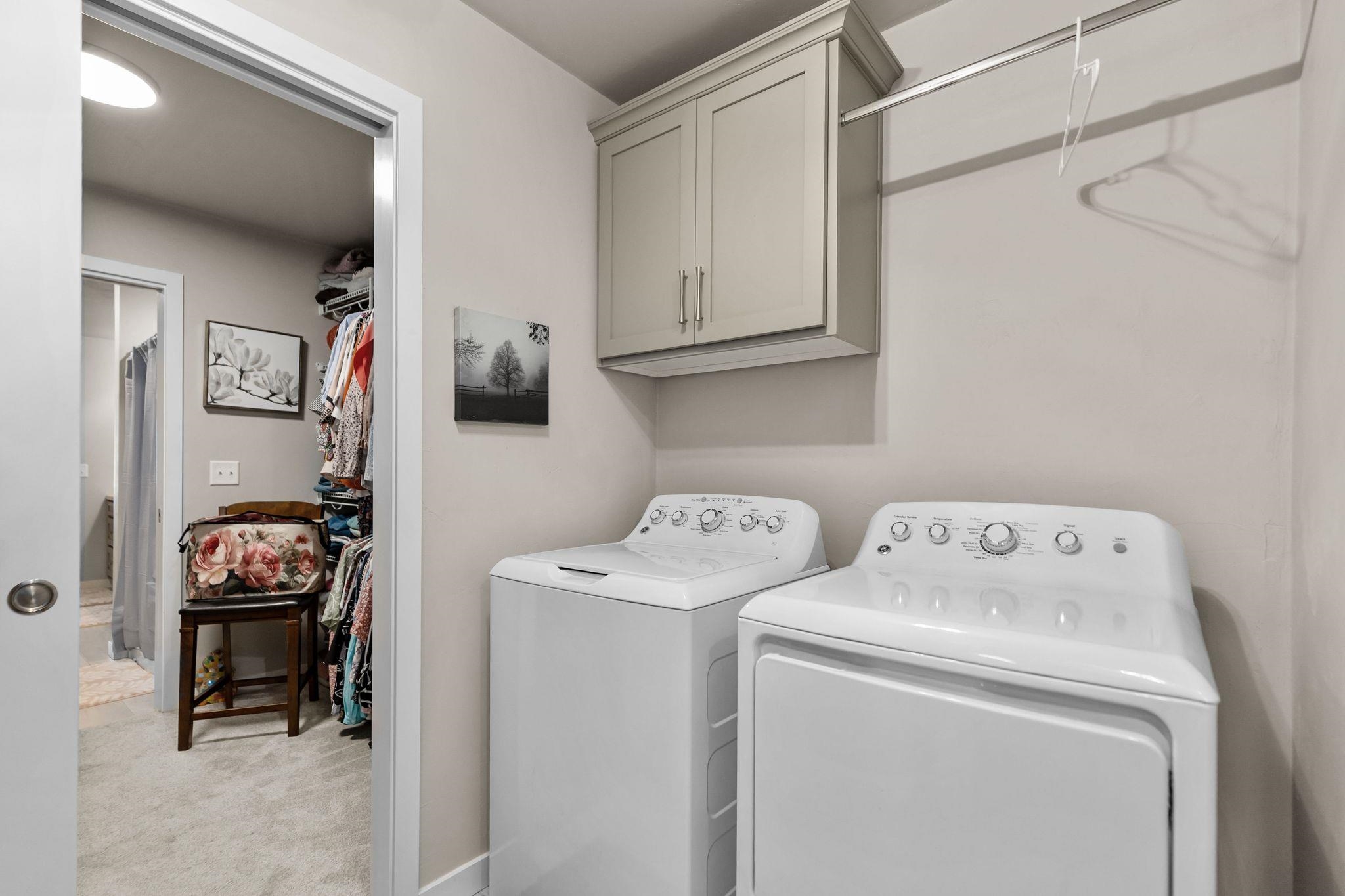 2157 ROYAL CREST Circle Unit: 1