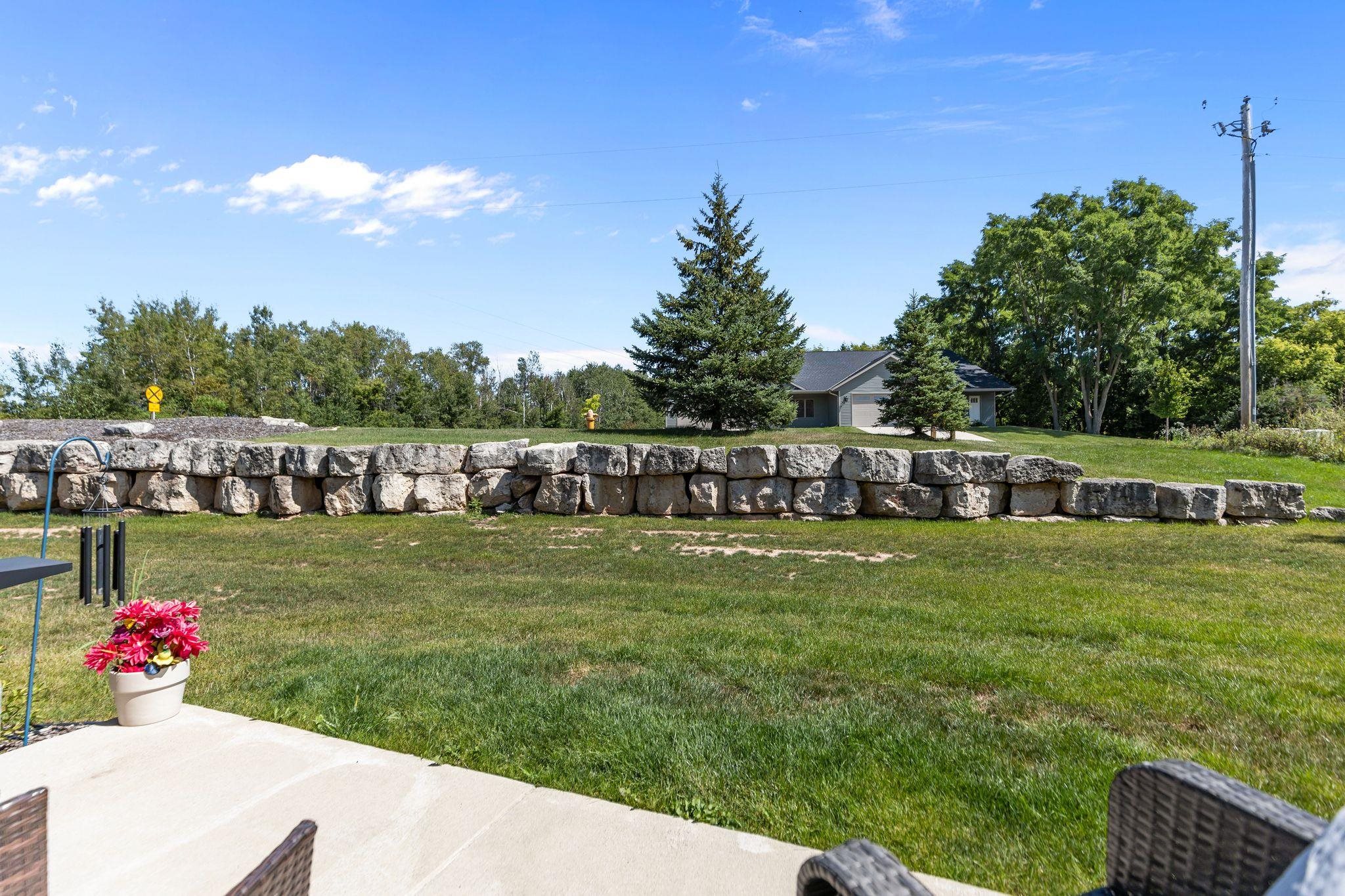 2157 ROYAL CREST Circle Unit: 1