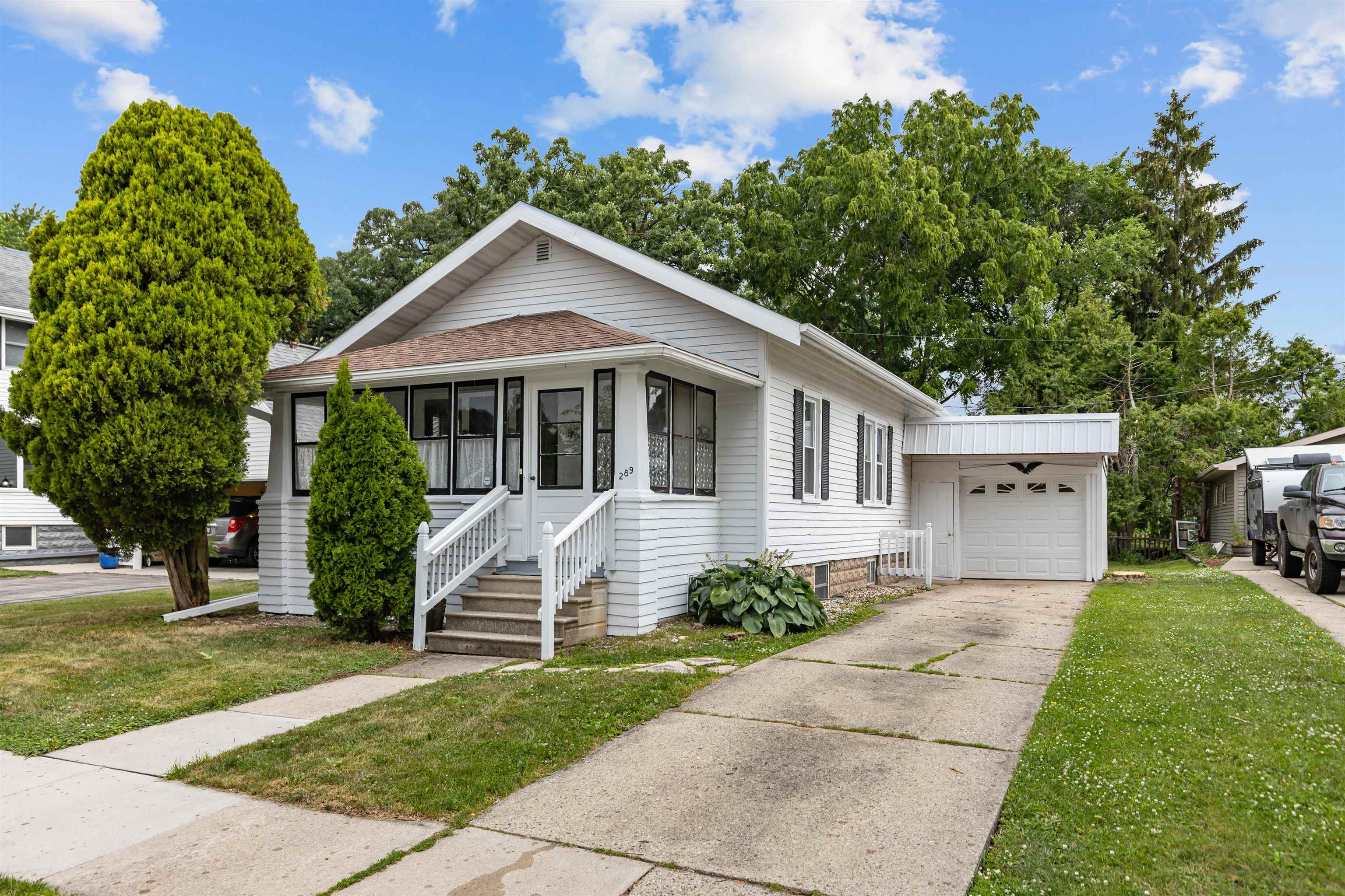 289 LEDGEVIEW Avenue