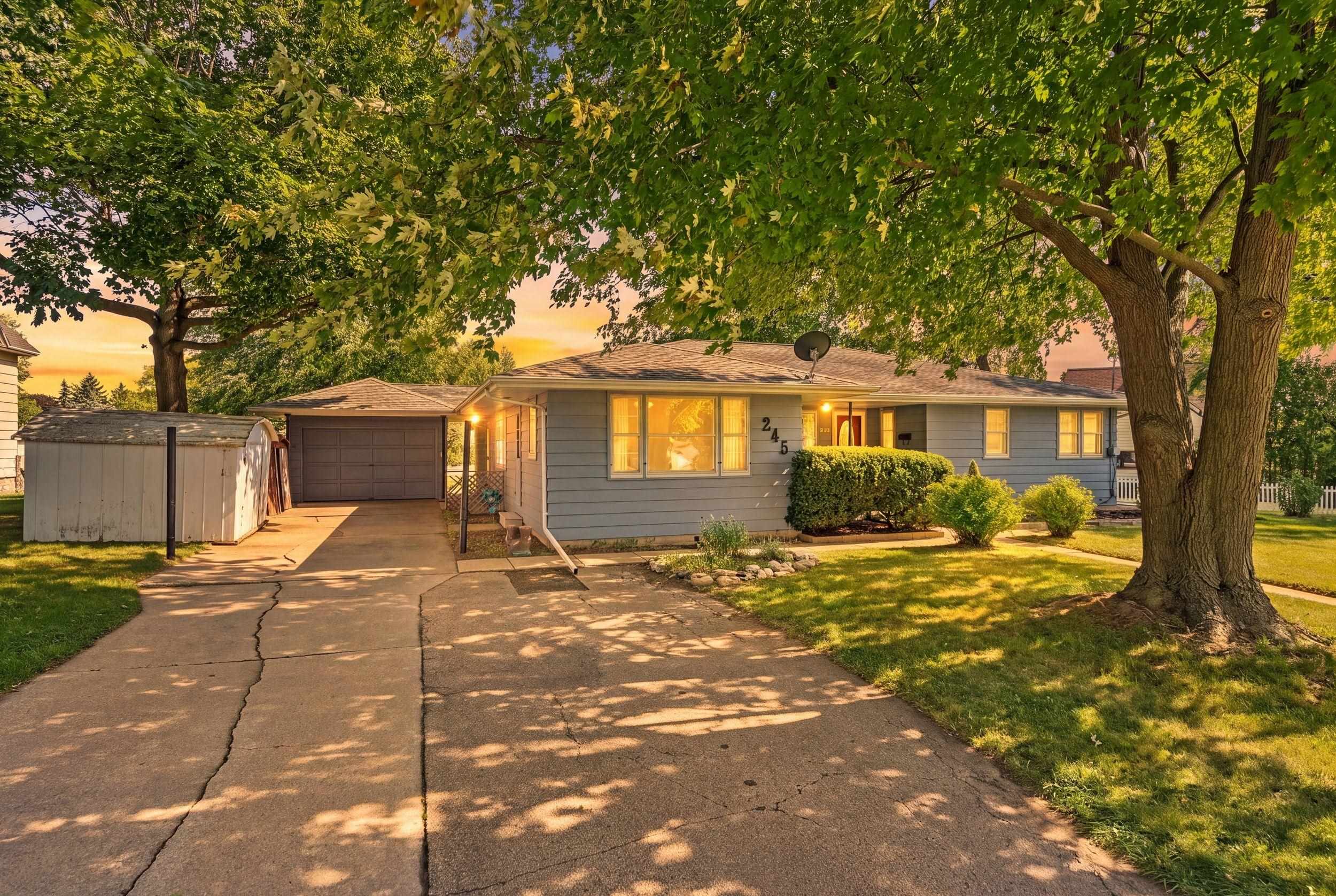 245 DARBOY Road