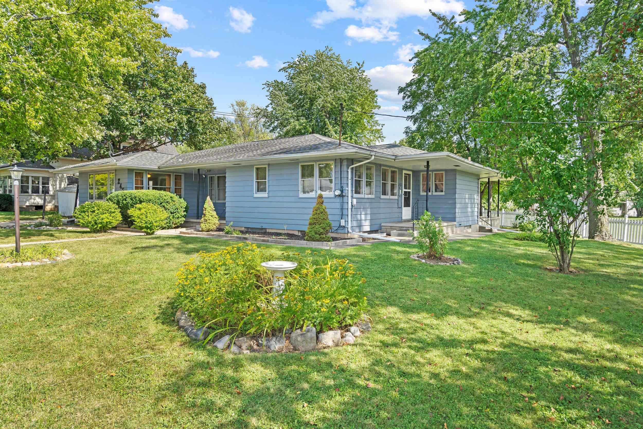 245 DARBOY Road