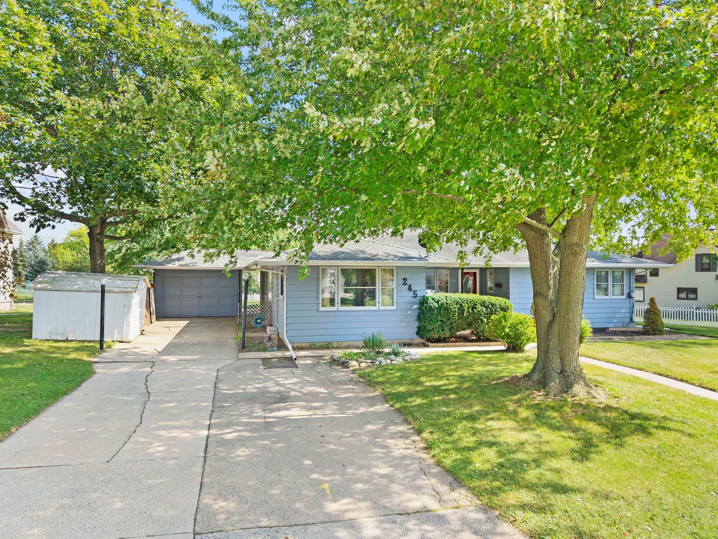 245 DARBOY Road