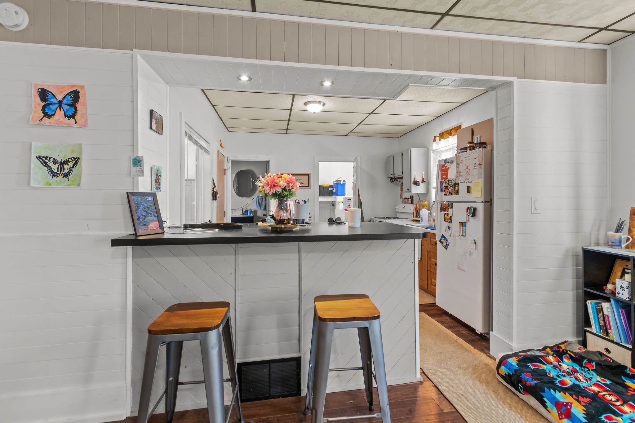 22 E 12TH Street