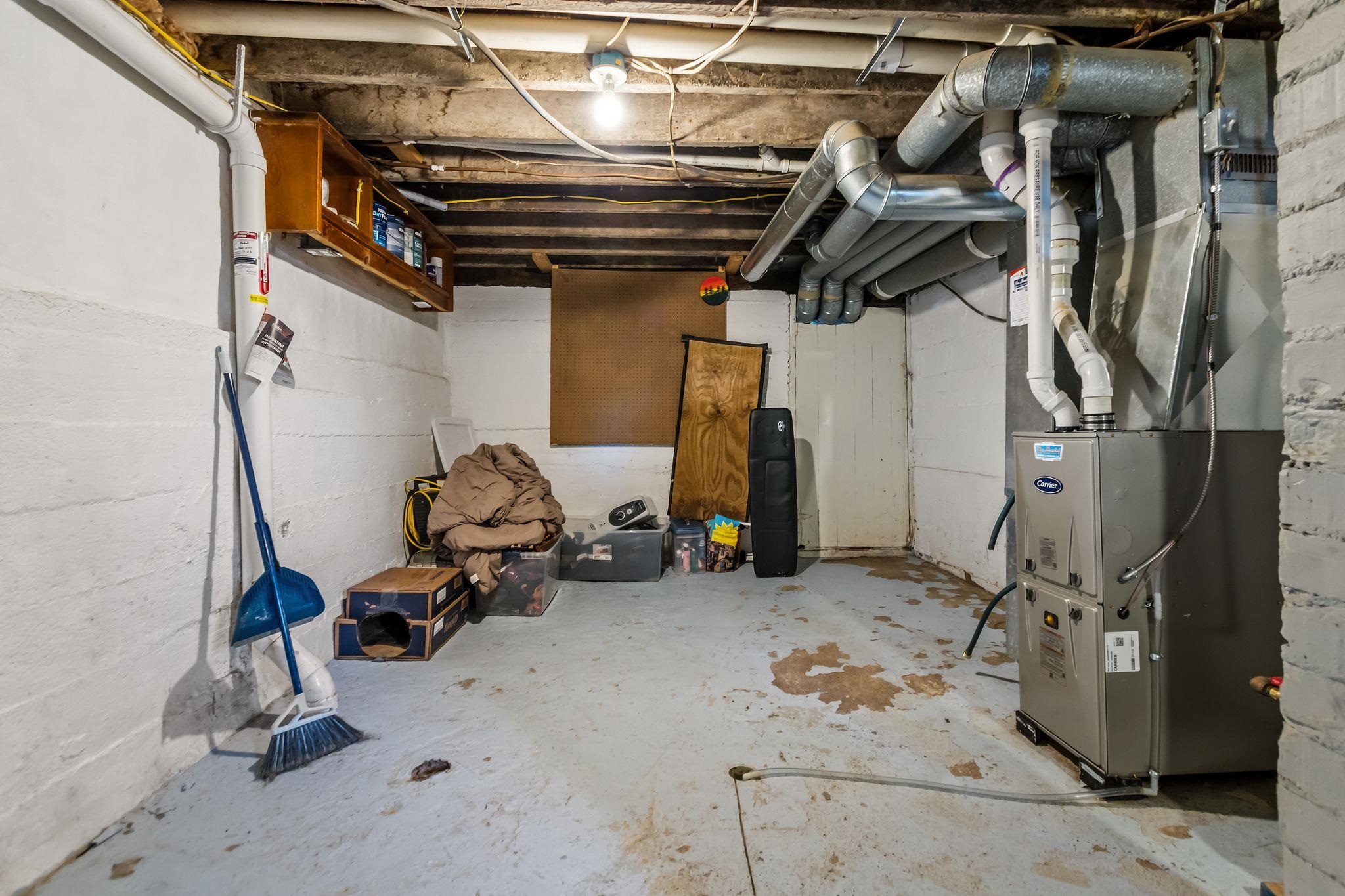 22 E 12TH Street