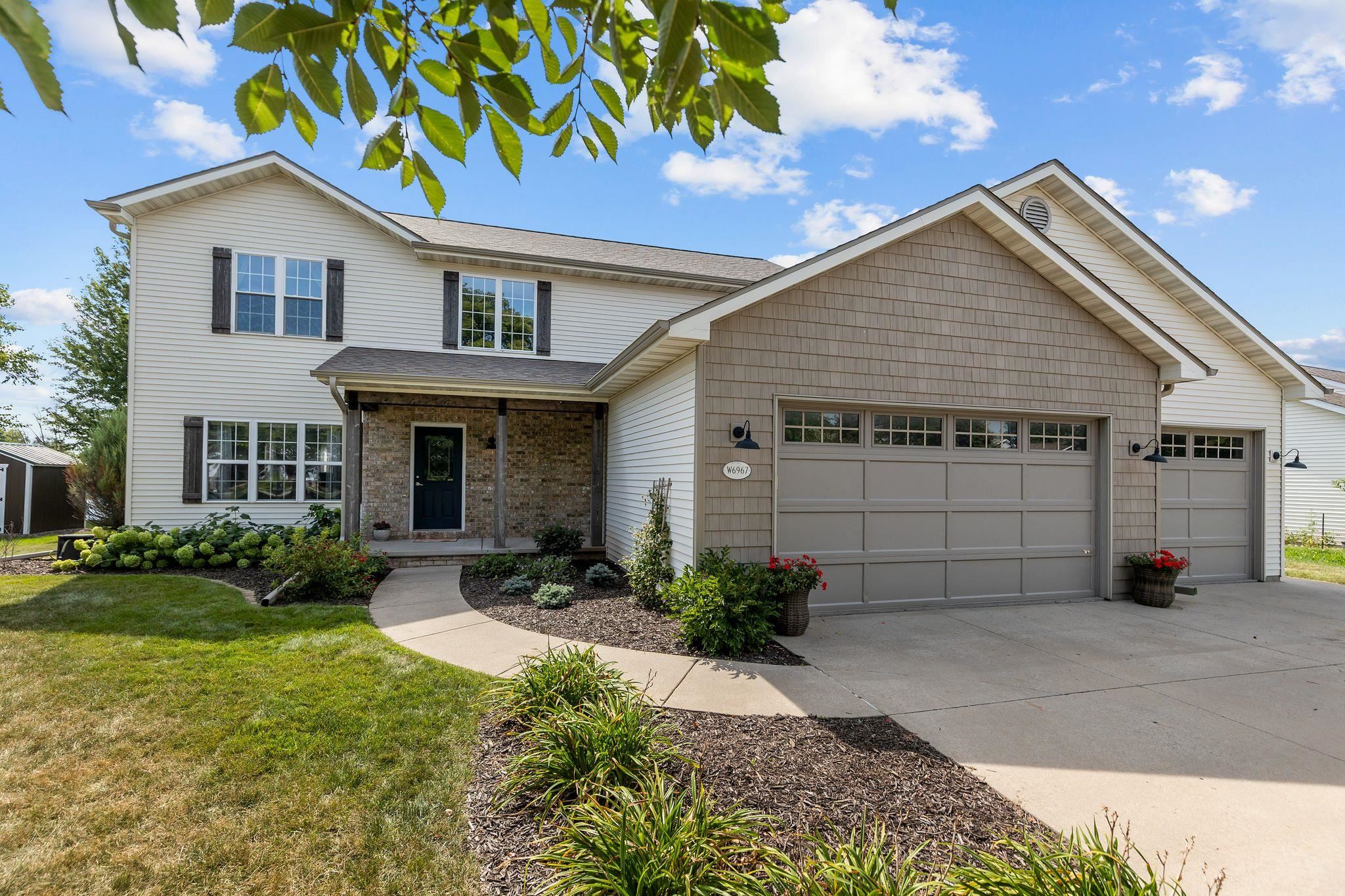 W6967 GLEN VALLEY Drive