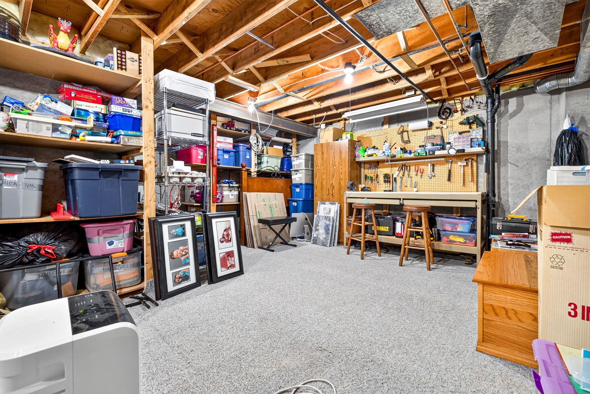 1155 W CECIL Street