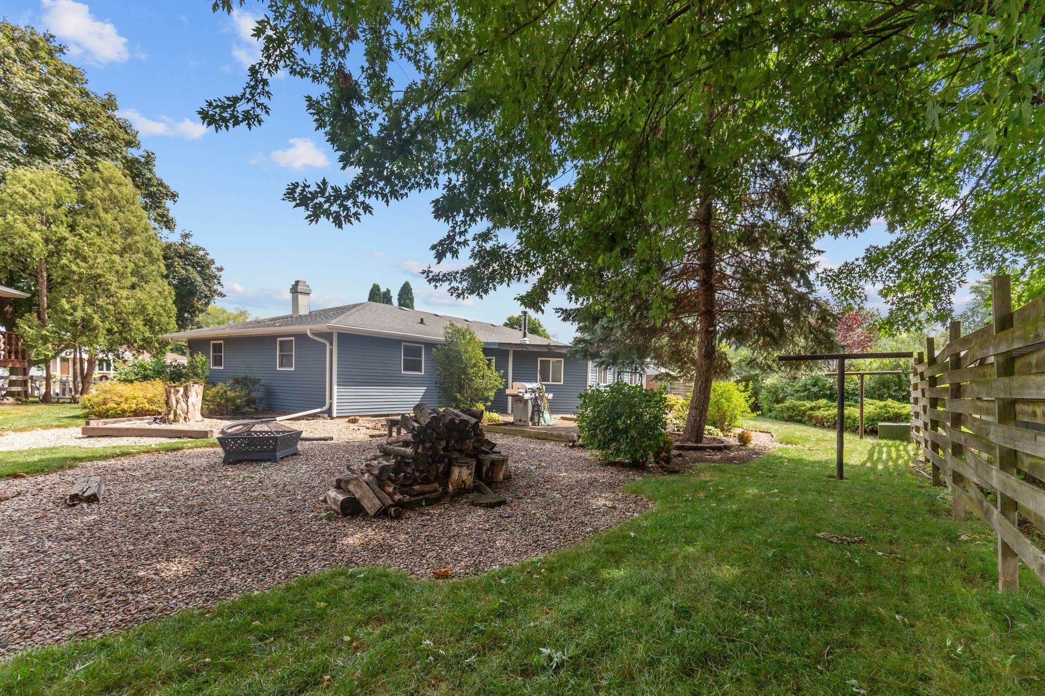 26 BITTERSWEET Court