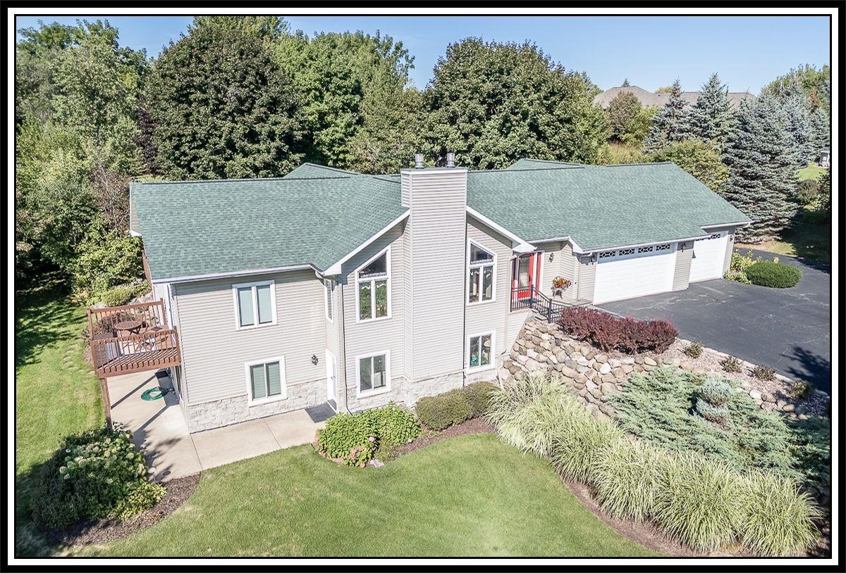 N1145 ROENA Lane