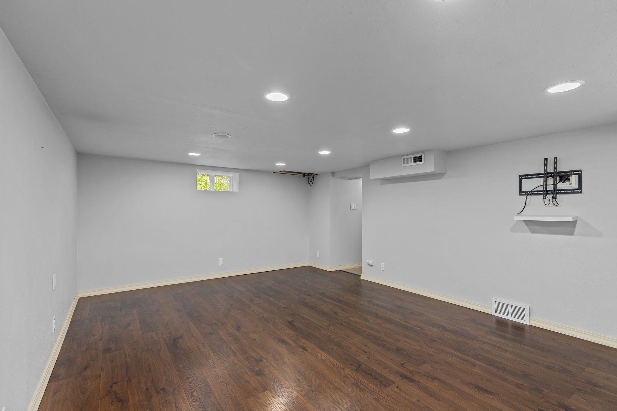 909 N 14TH Street