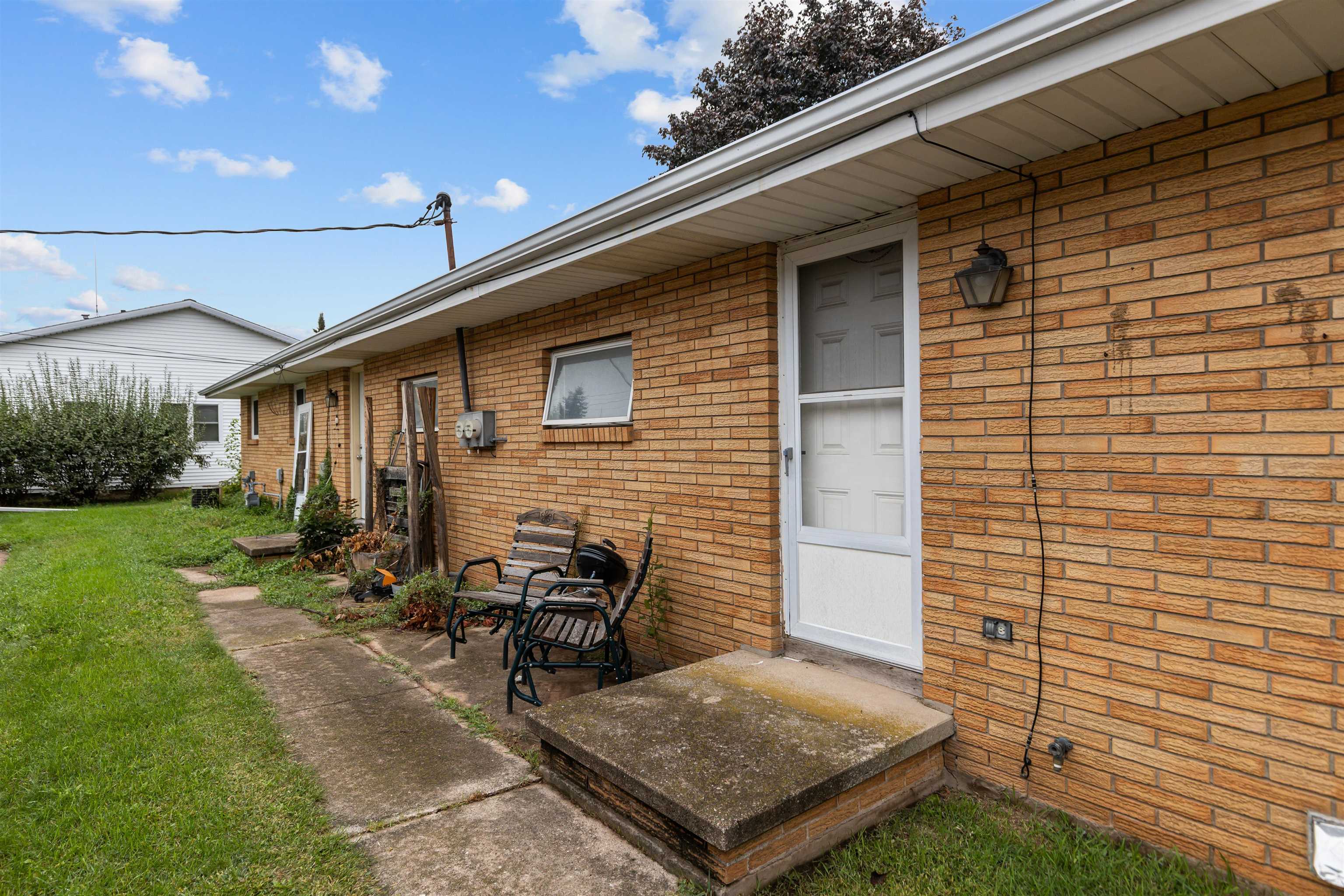 801 W BROWNING Street