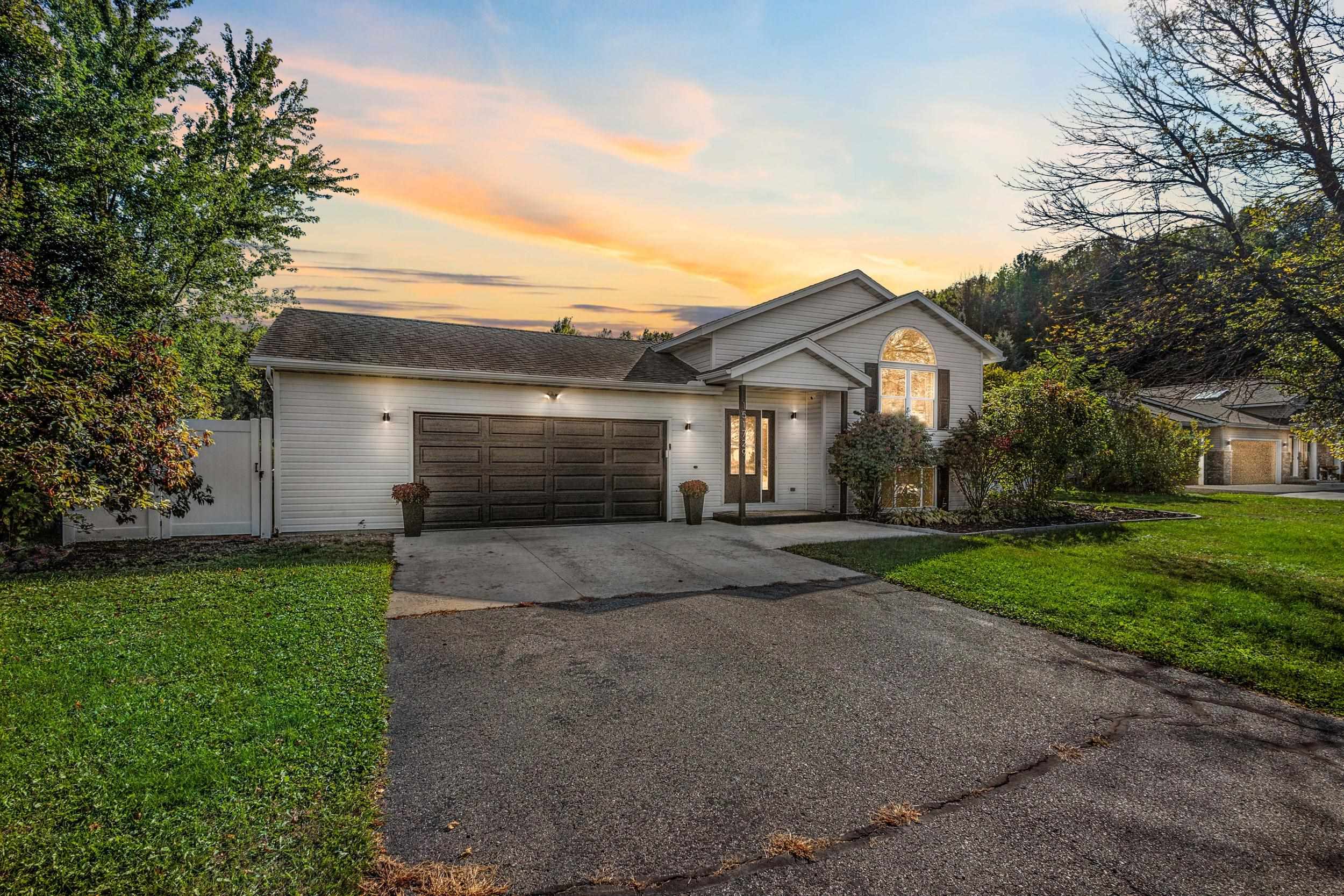 151729 WISTERIA Lane