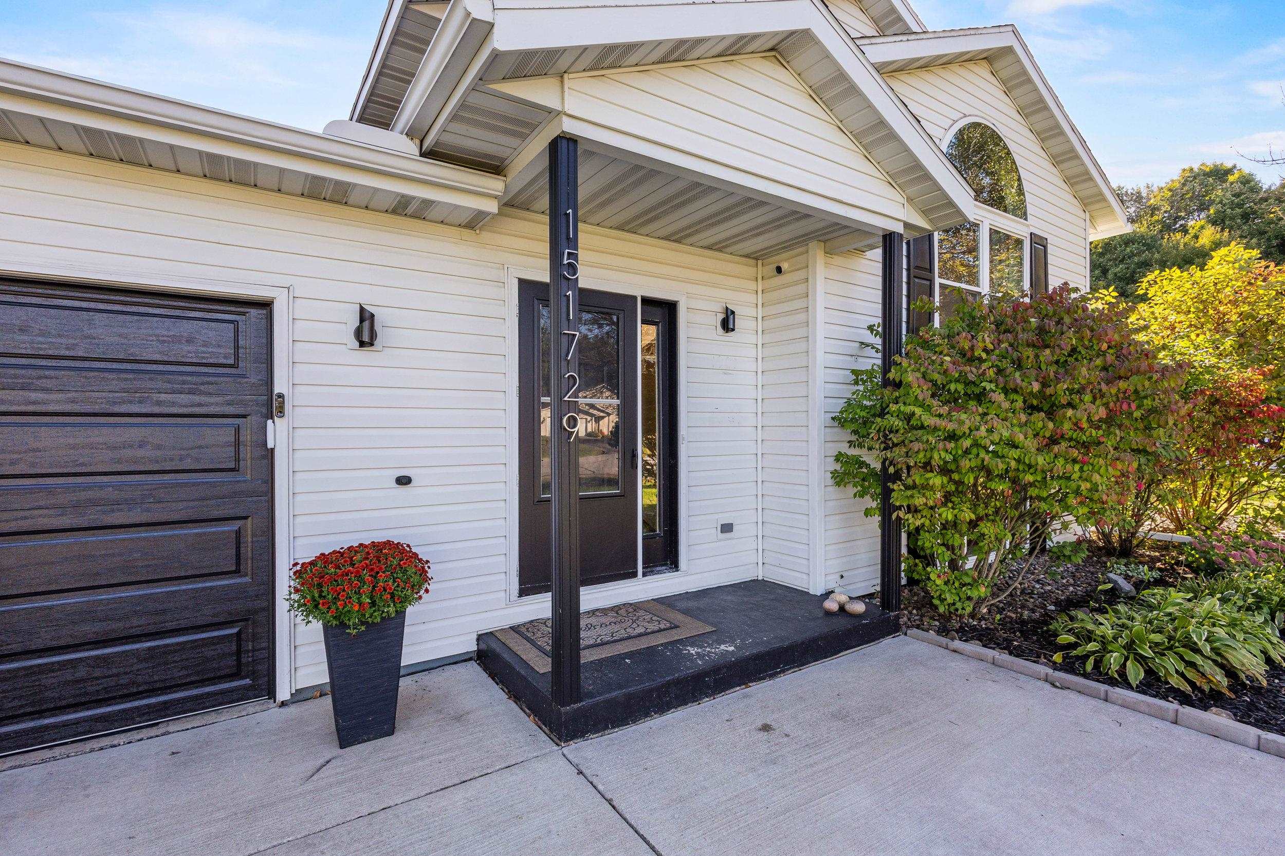 151729 WISTERIA Lane
