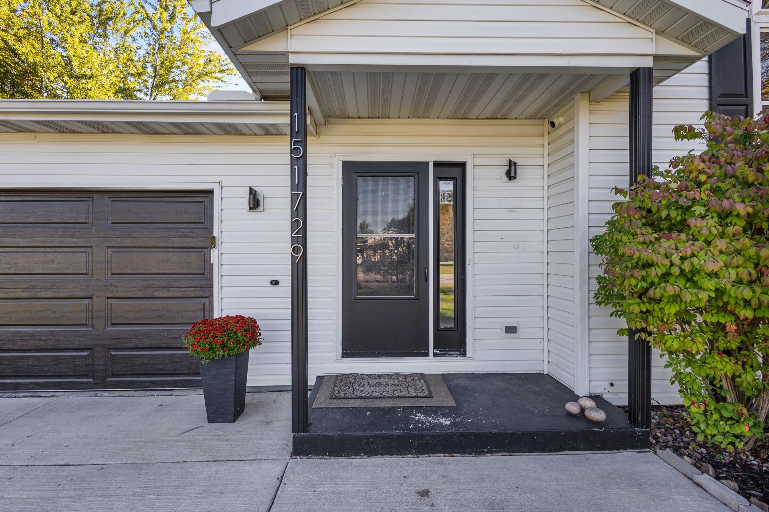 151729 WISTERIA Lane