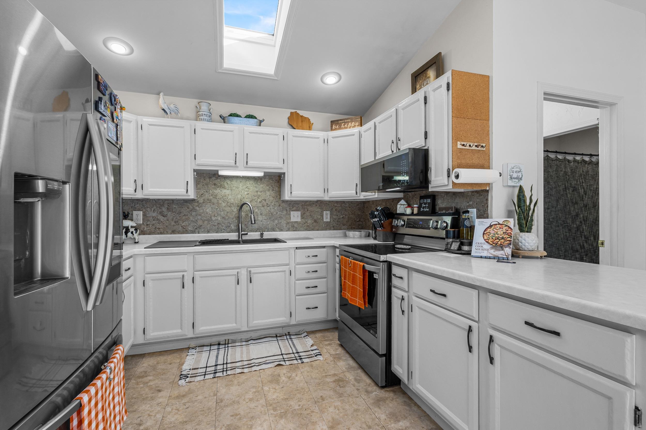 151729 WISTERIA Lane