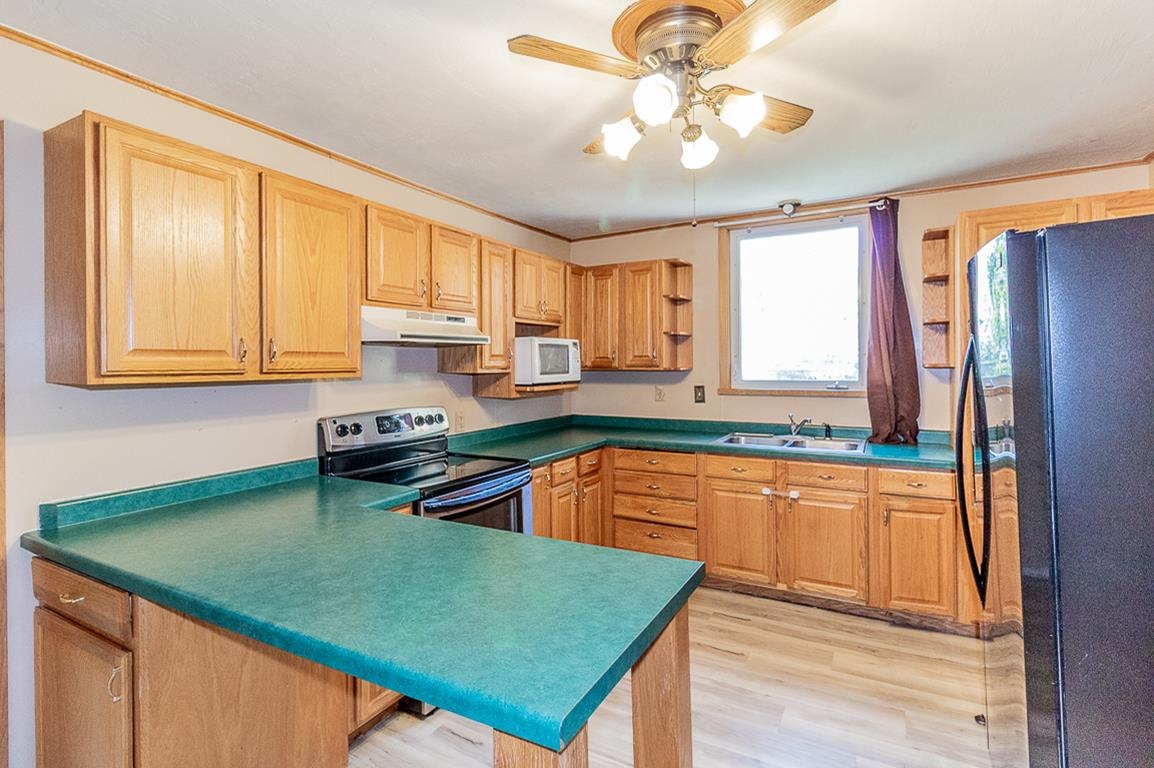 63 W 14TH Street