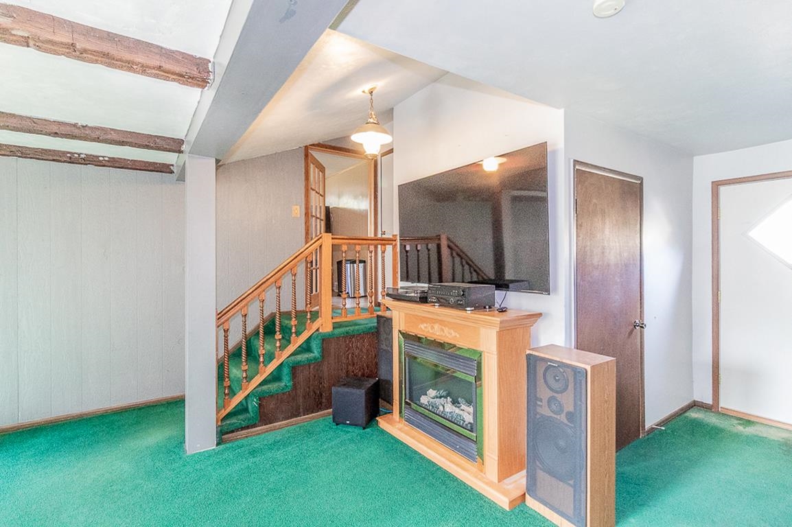63 W 14TH Street