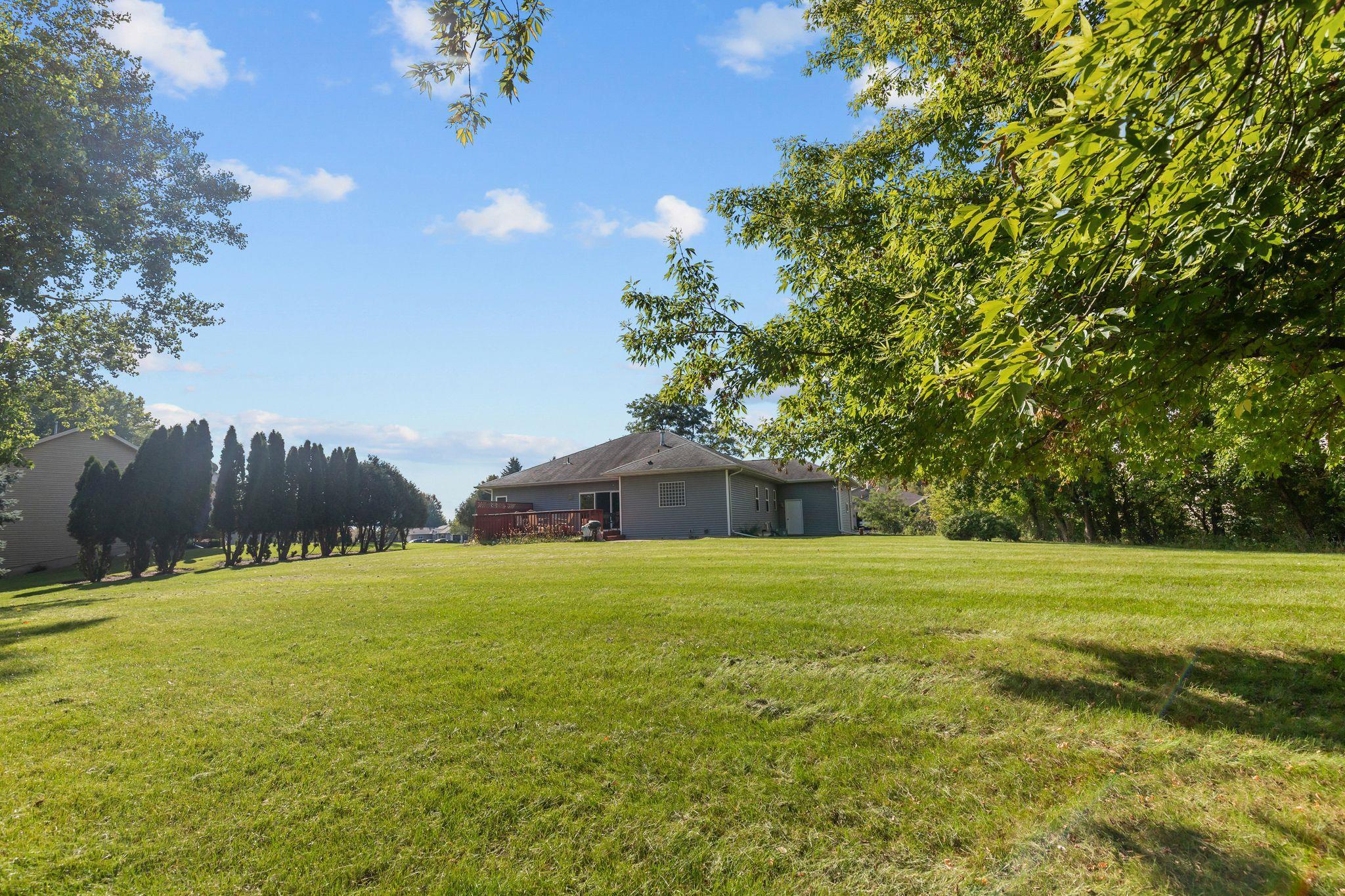2282 WILLOW WAY Drive