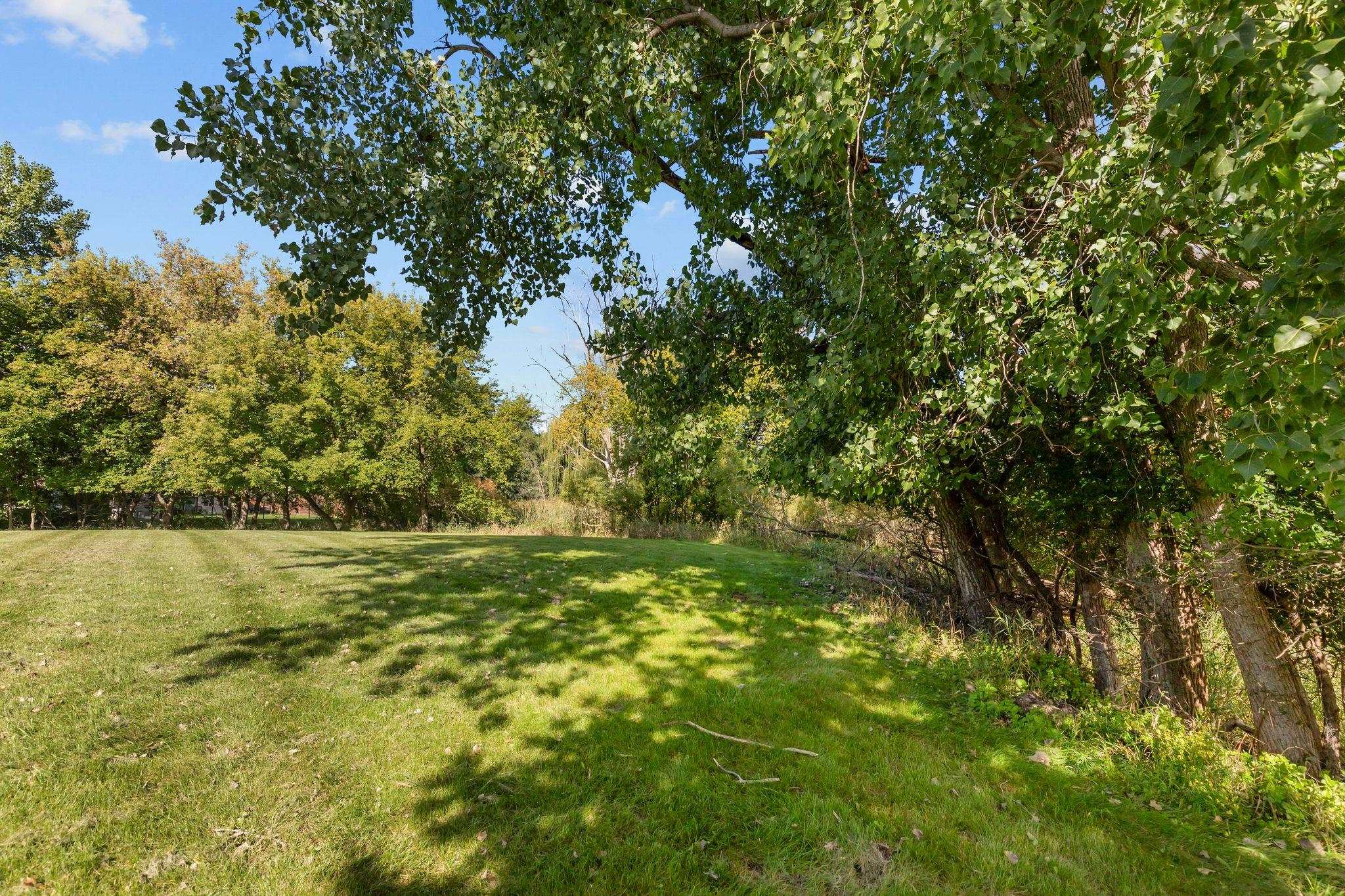 2282 WILLOW WAY Drive