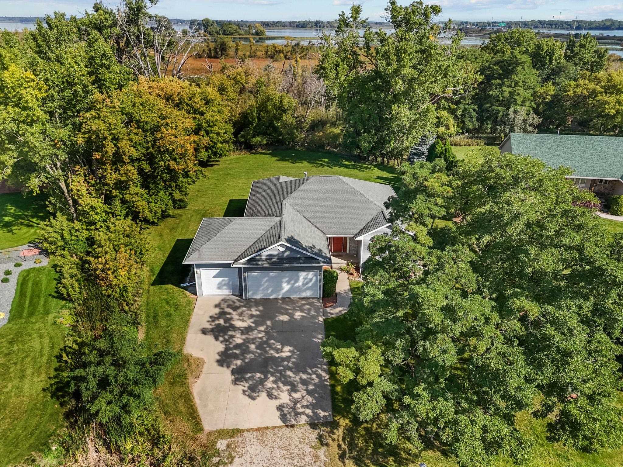 2282 WILLOW WAY Drive