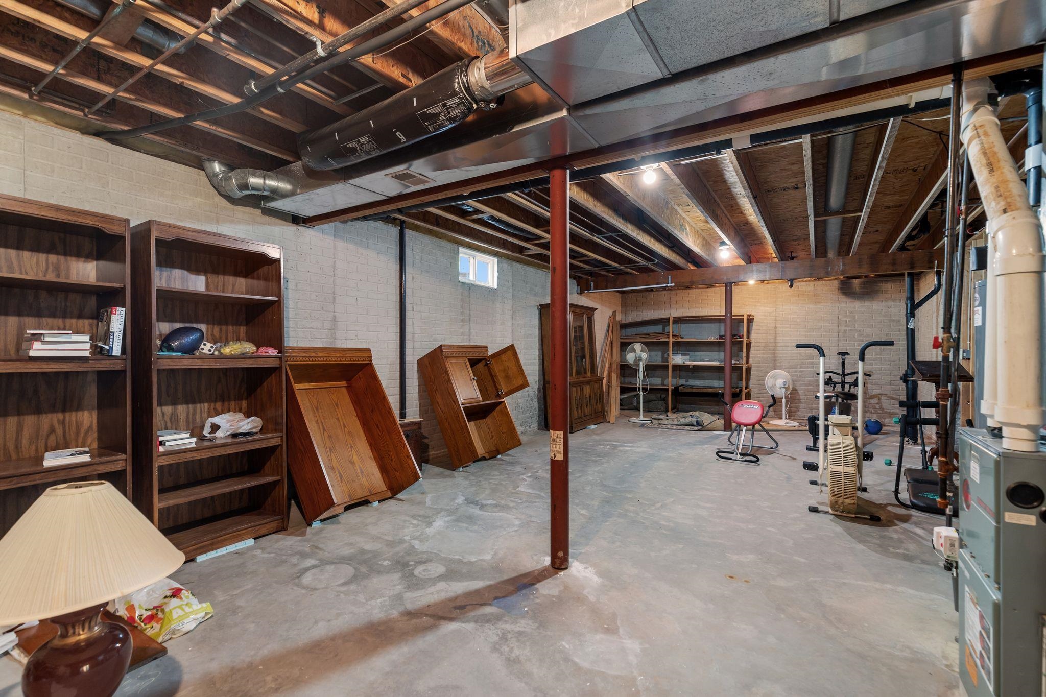 2282 WILLOW WAY Drive
