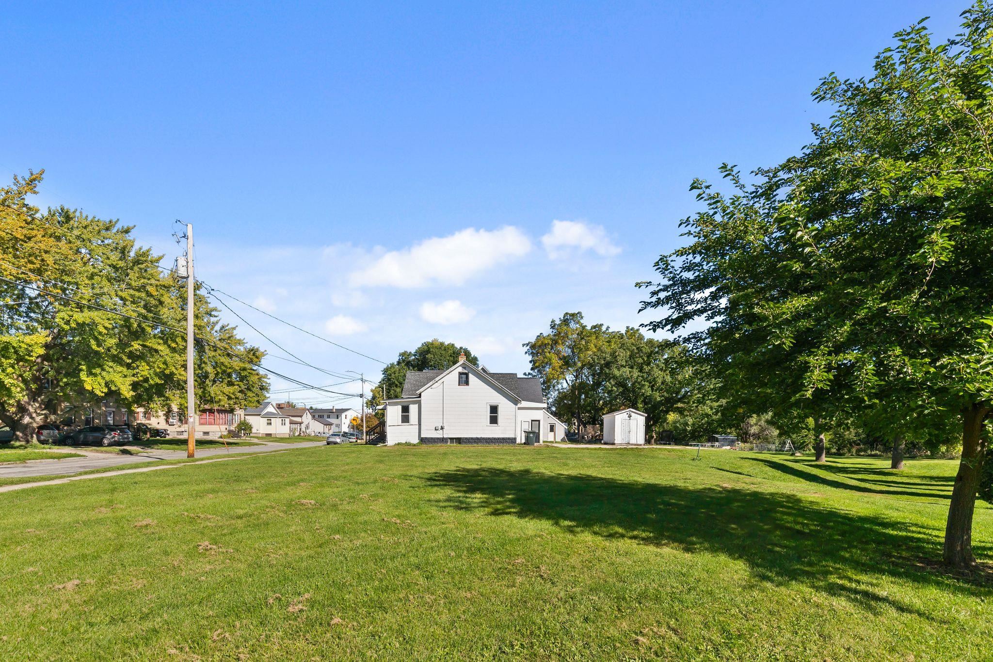 269 MORRIS Street
