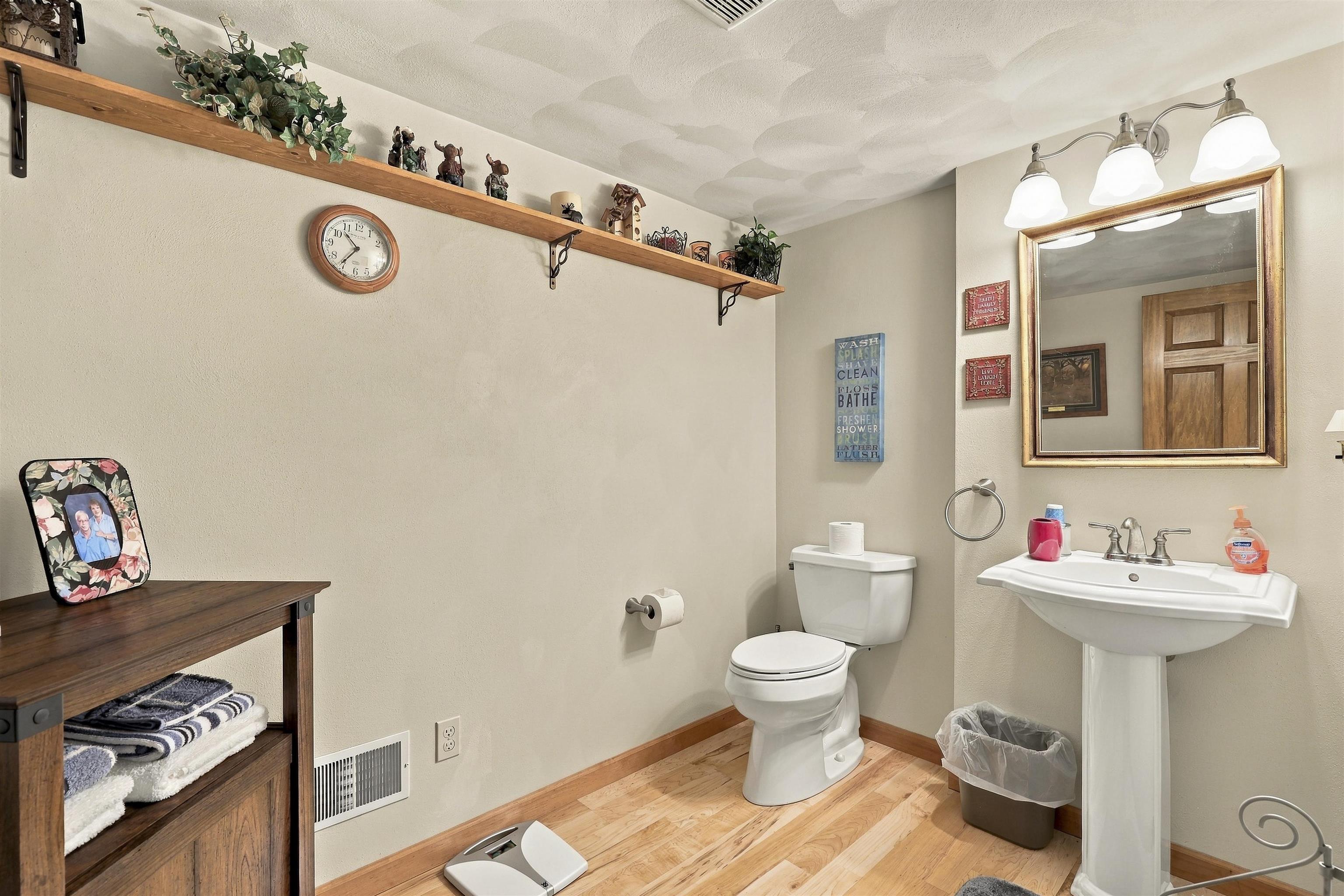 1394 W MASON RIDGE Court