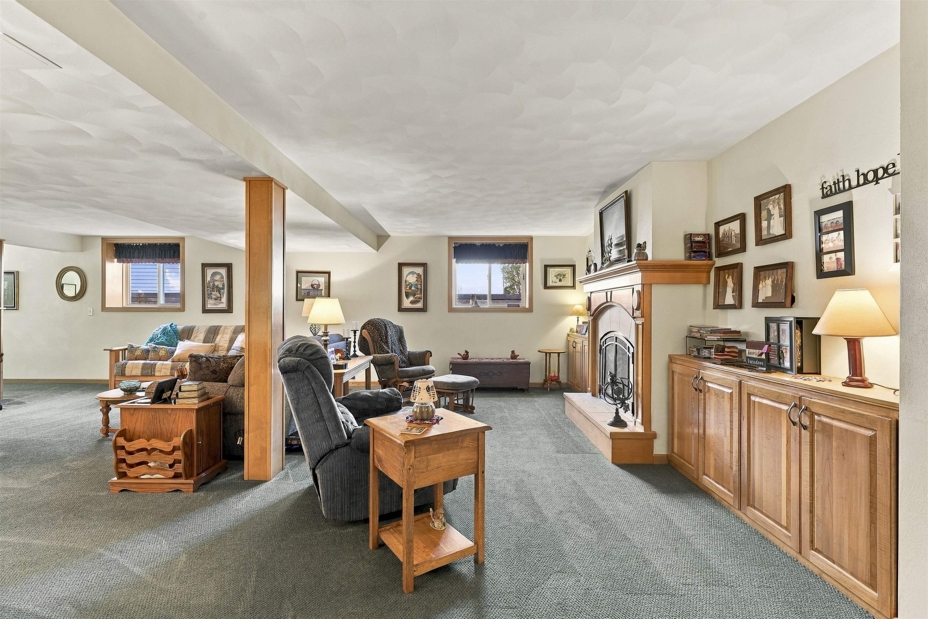 1394 W MASON RIDGE Court