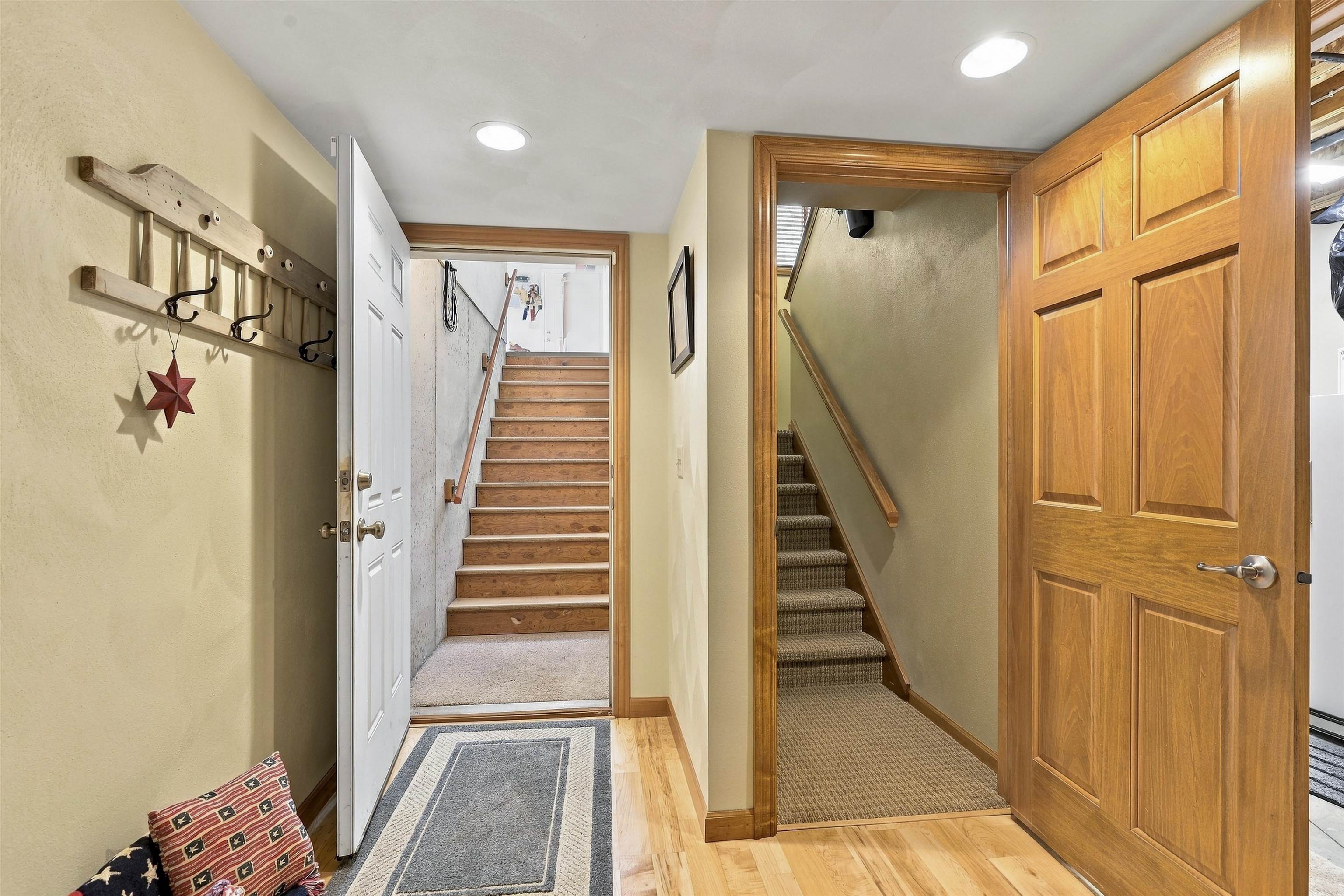 1394 W MASON RIDGE Court
