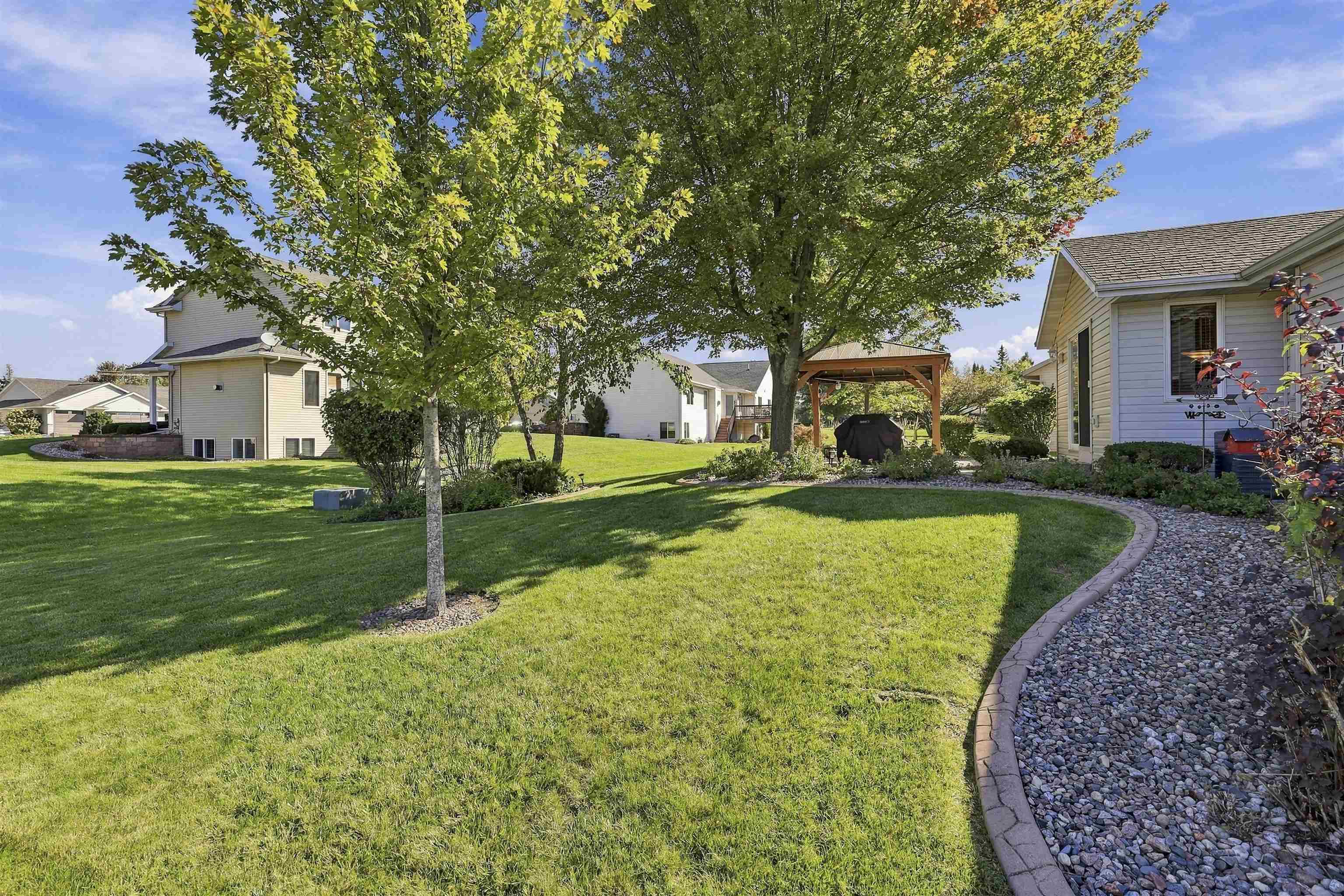 1394 W MASON RIDGE Court