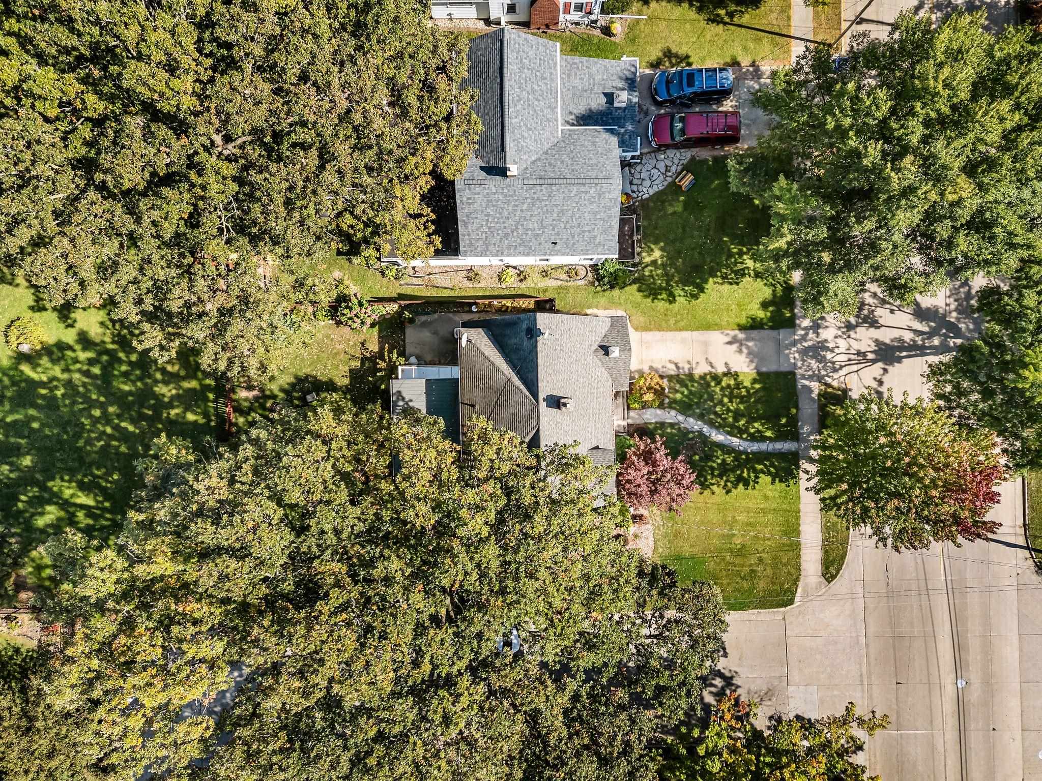 544 W SEYMOUR Street